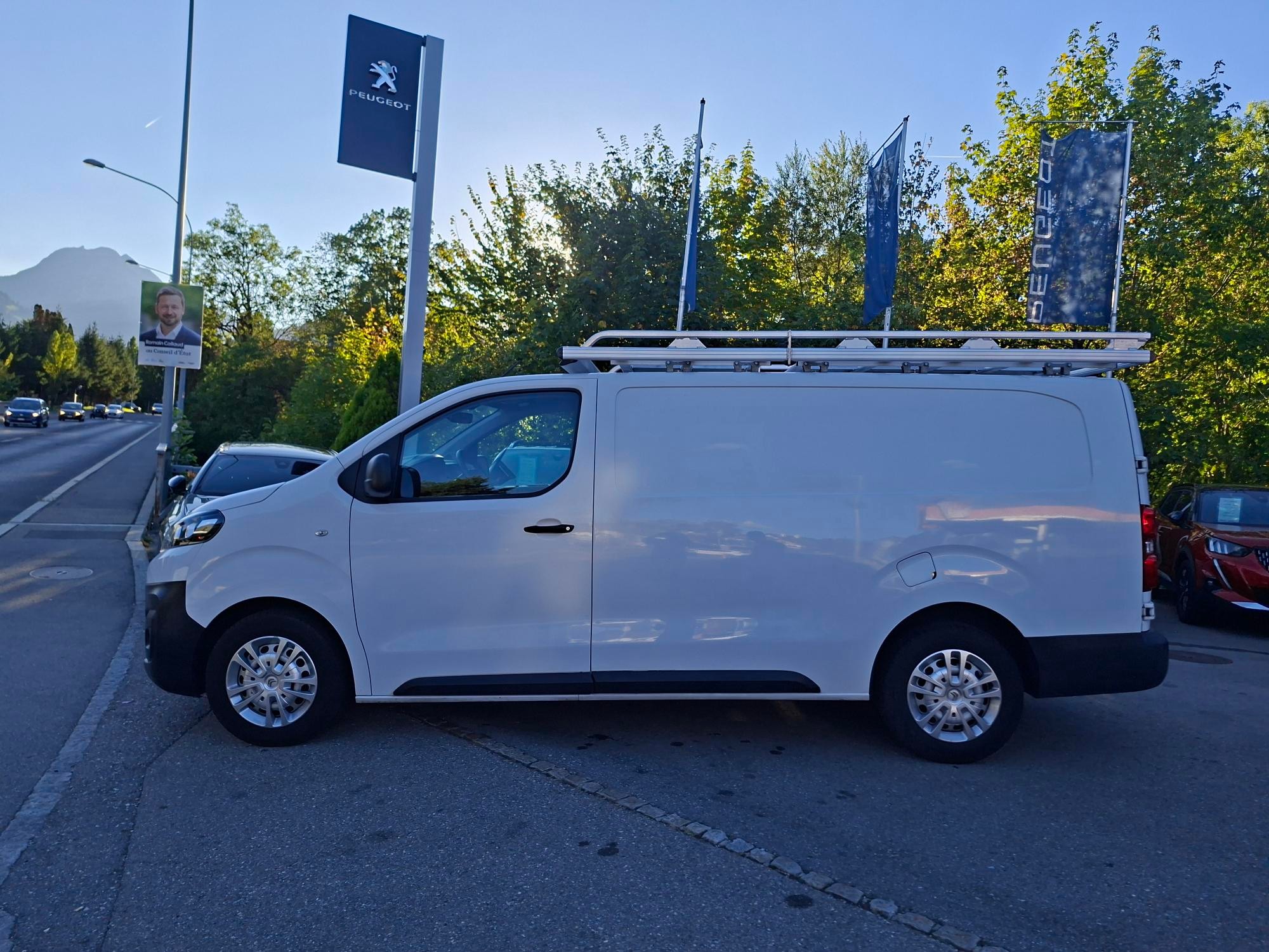 Car photo