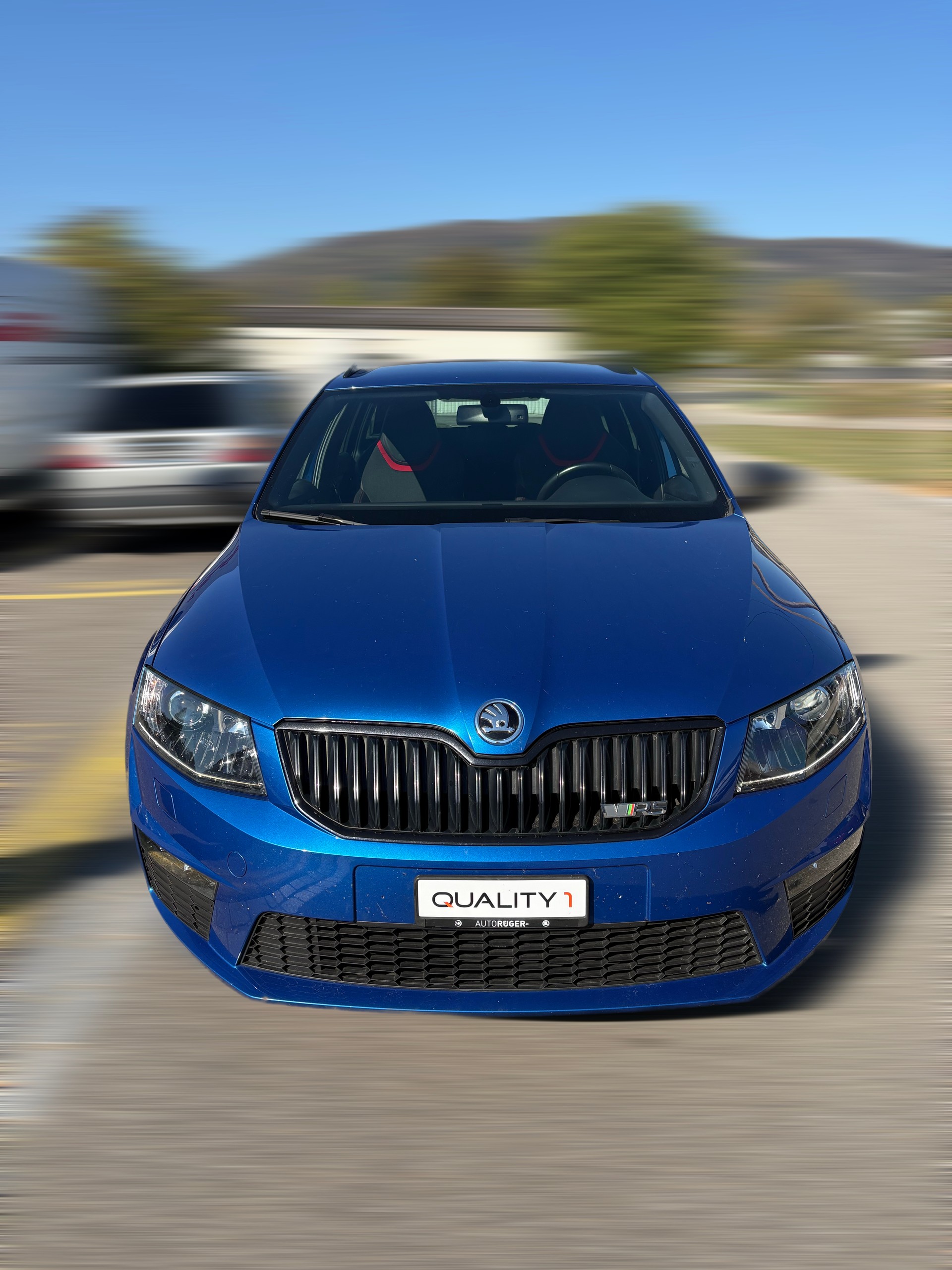 SKODA Octavia Combi 2.0 TSI RS-image-2