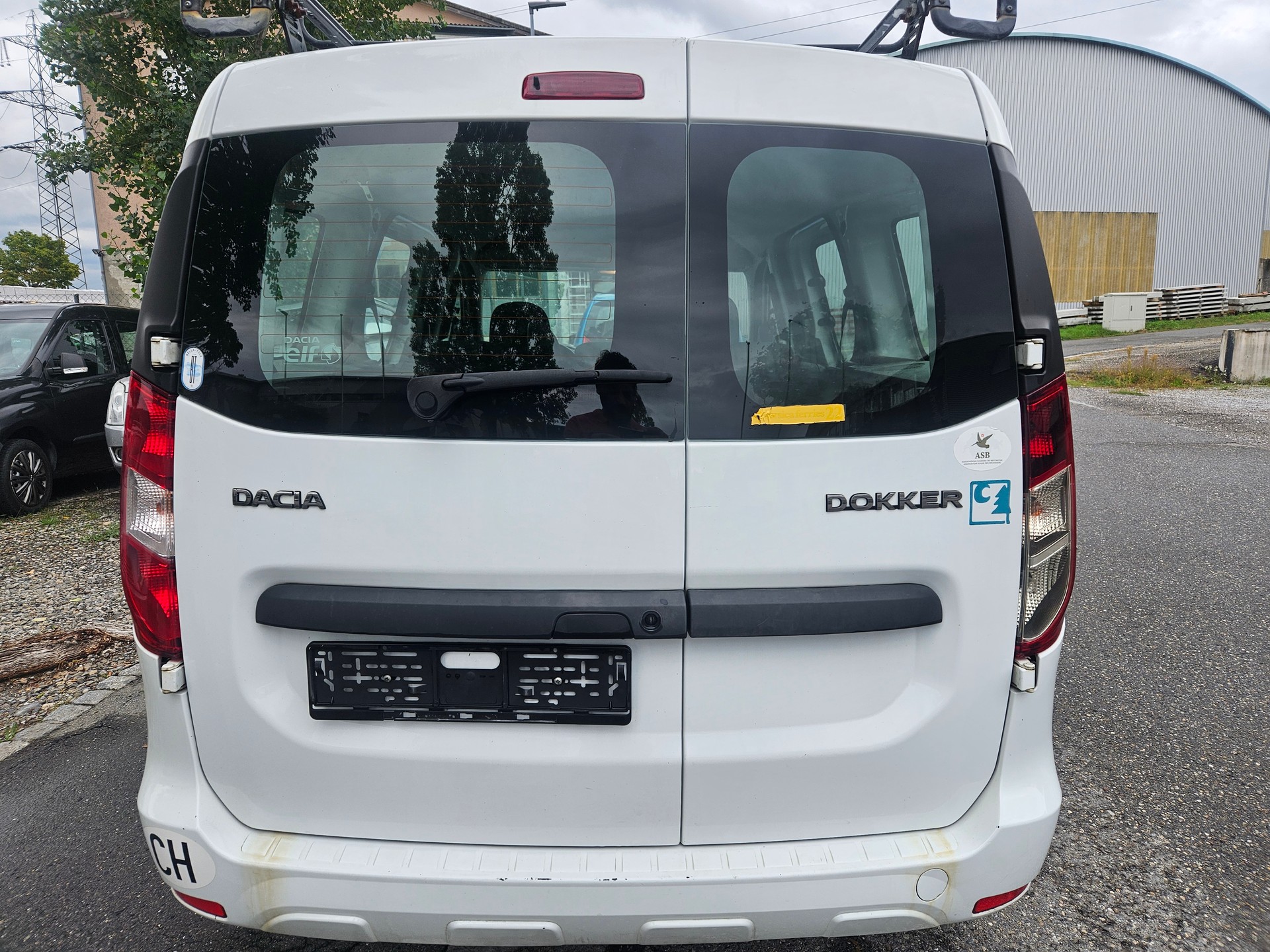 DACIA Dokker 1.2 T Ambiance-image-0