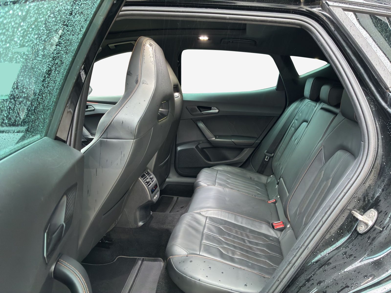 CUPRA Formentor 1.5 TSI DSG-image-11