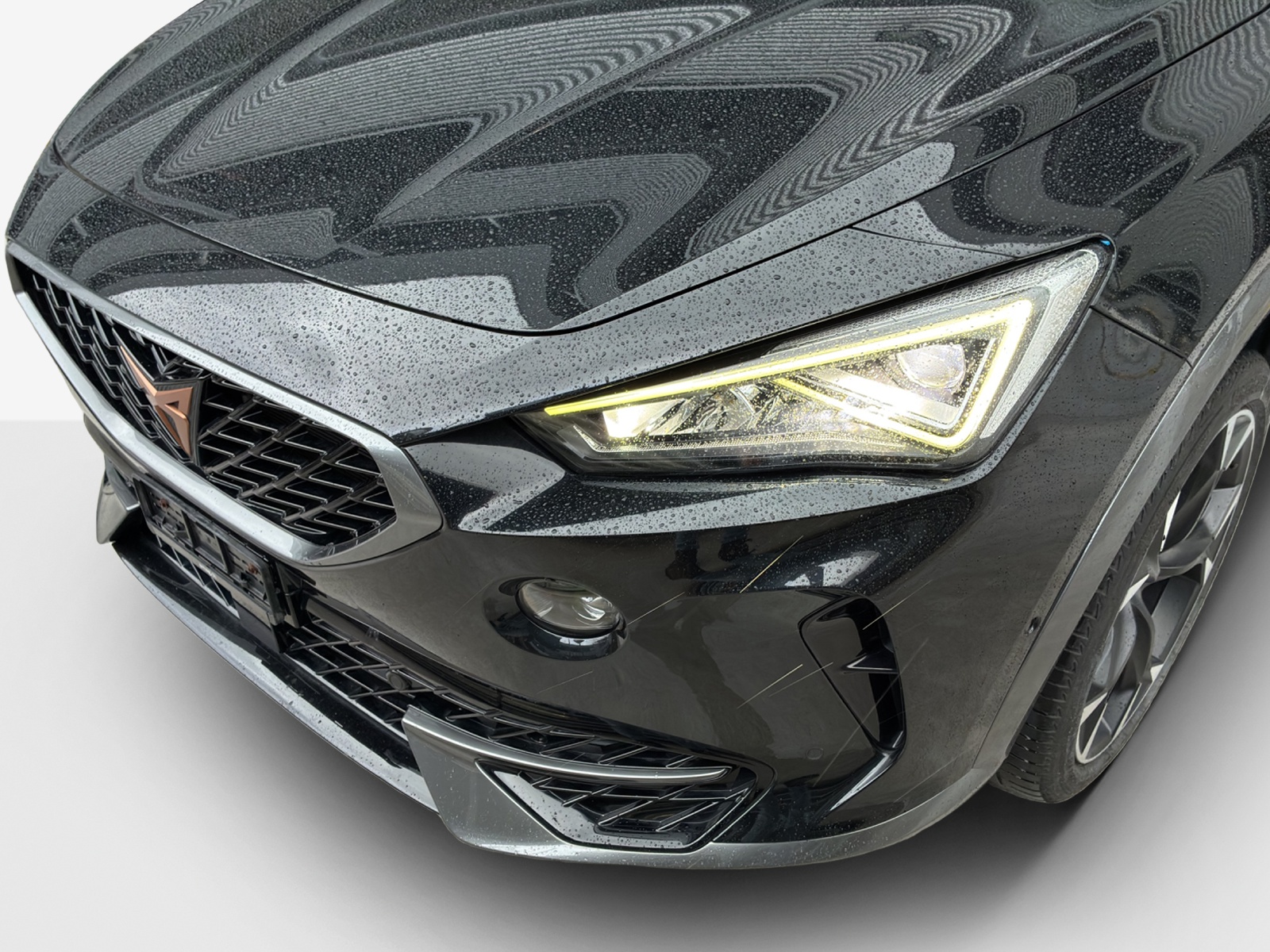 CUPRA Formentor 1.5 TSI DSG-image-15