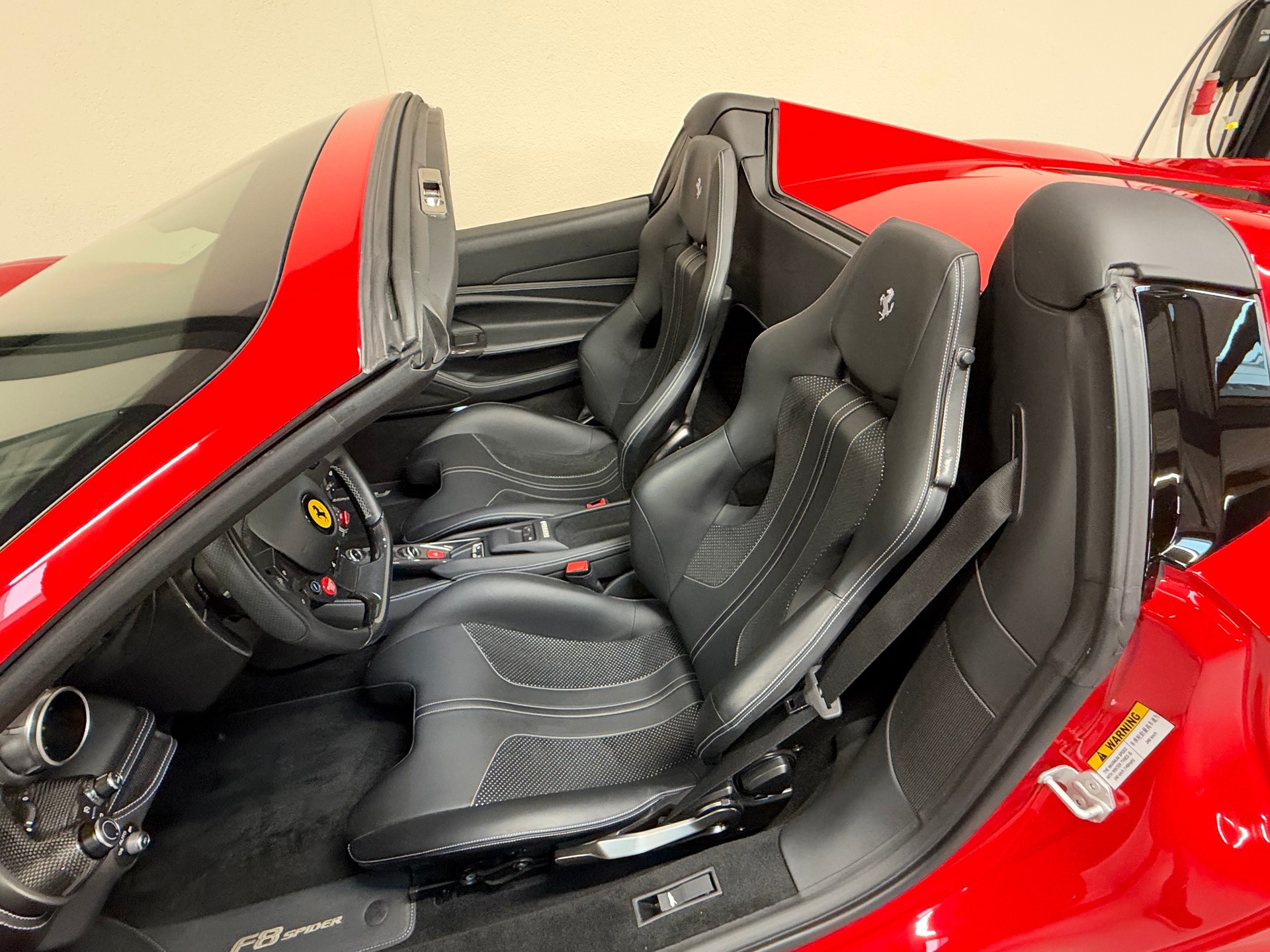 FERRARI F8 Spider-image-5