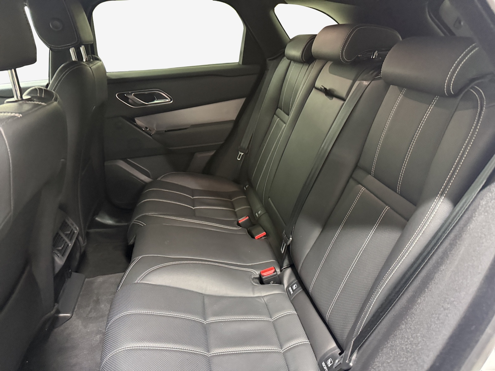 LAND ROVER Range Rover Velar P400e 2.0 I4 PHEV S Automatic-image-12