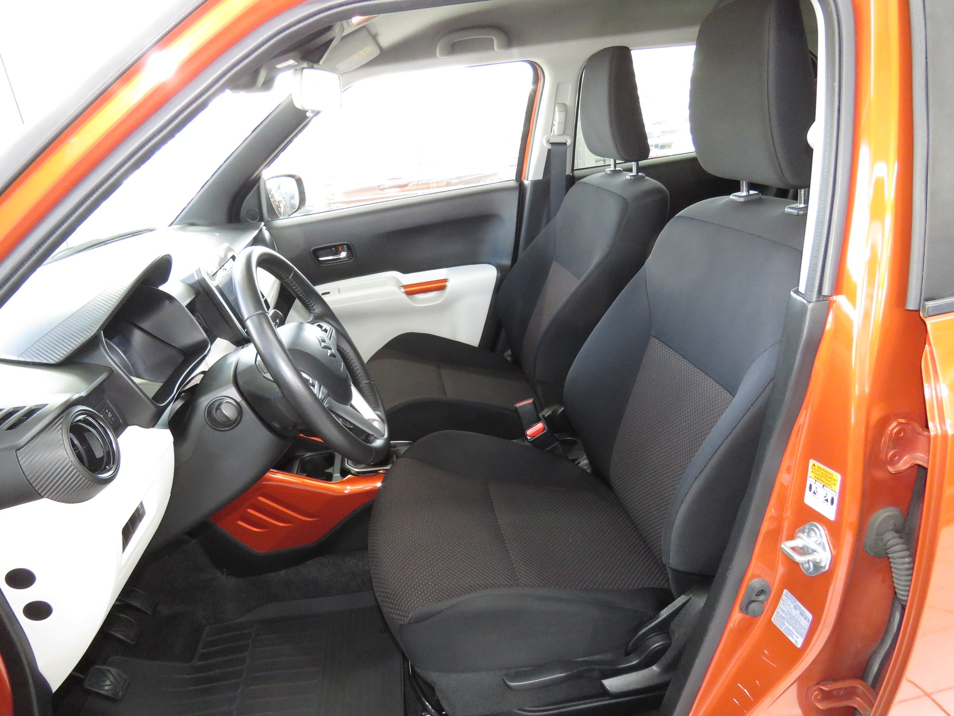 SUZUKI Ignis 1.2i Compact Top 4x4 Swiss Edition-image-7