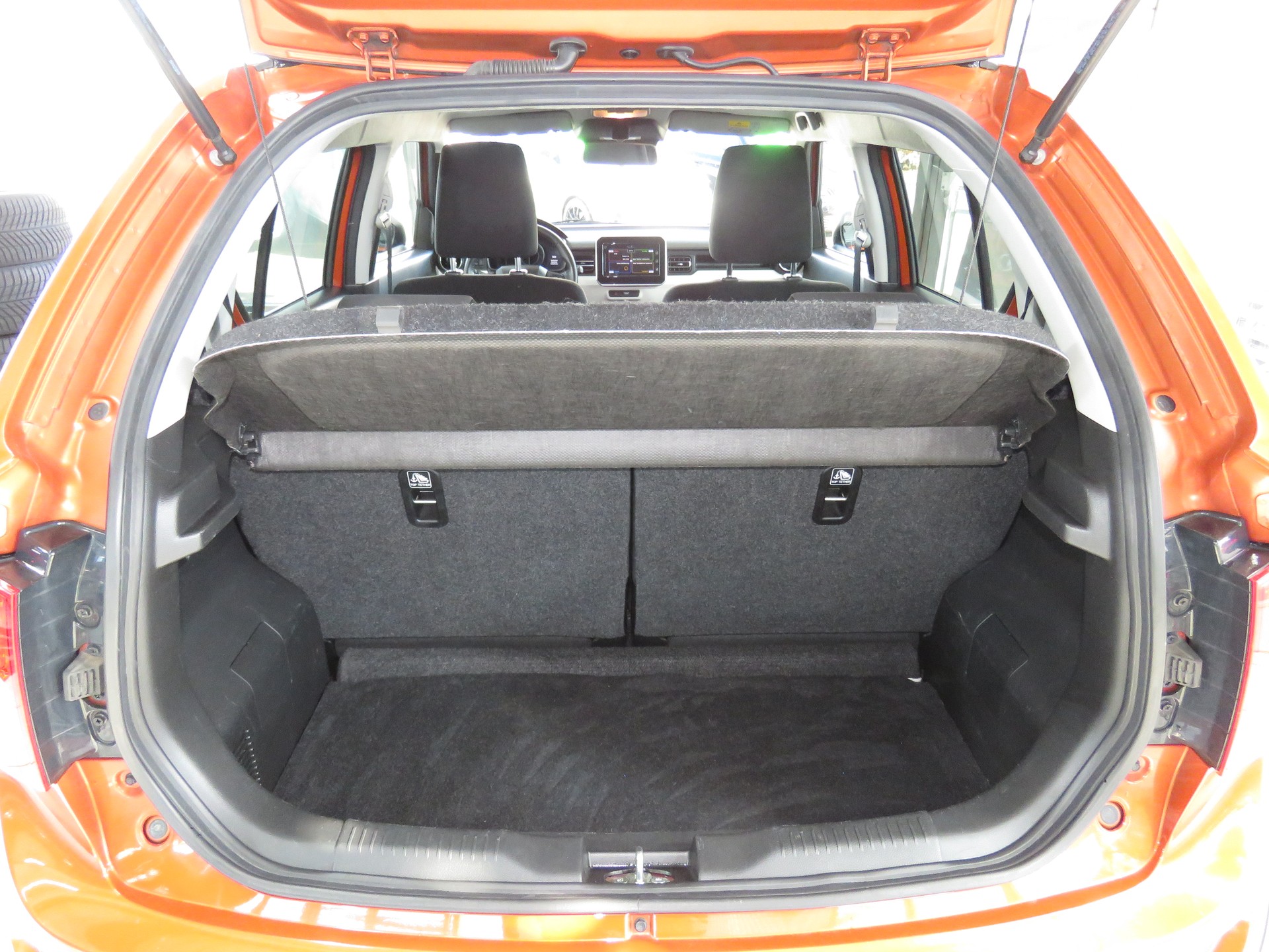 SUZUKI Ignis 1.2i Compact Top 4x4 Swiss Edition-image-9