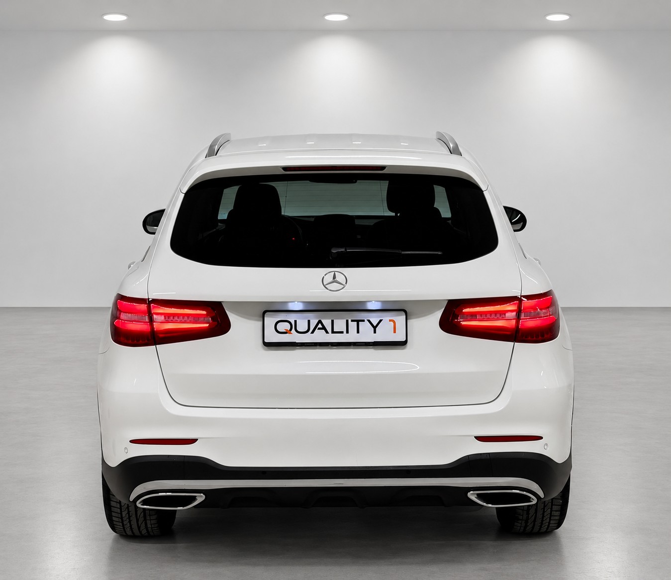 MERCEDES-BENZ GLC 220 d AMG Line 4Matic 9G-Tronic-image-4