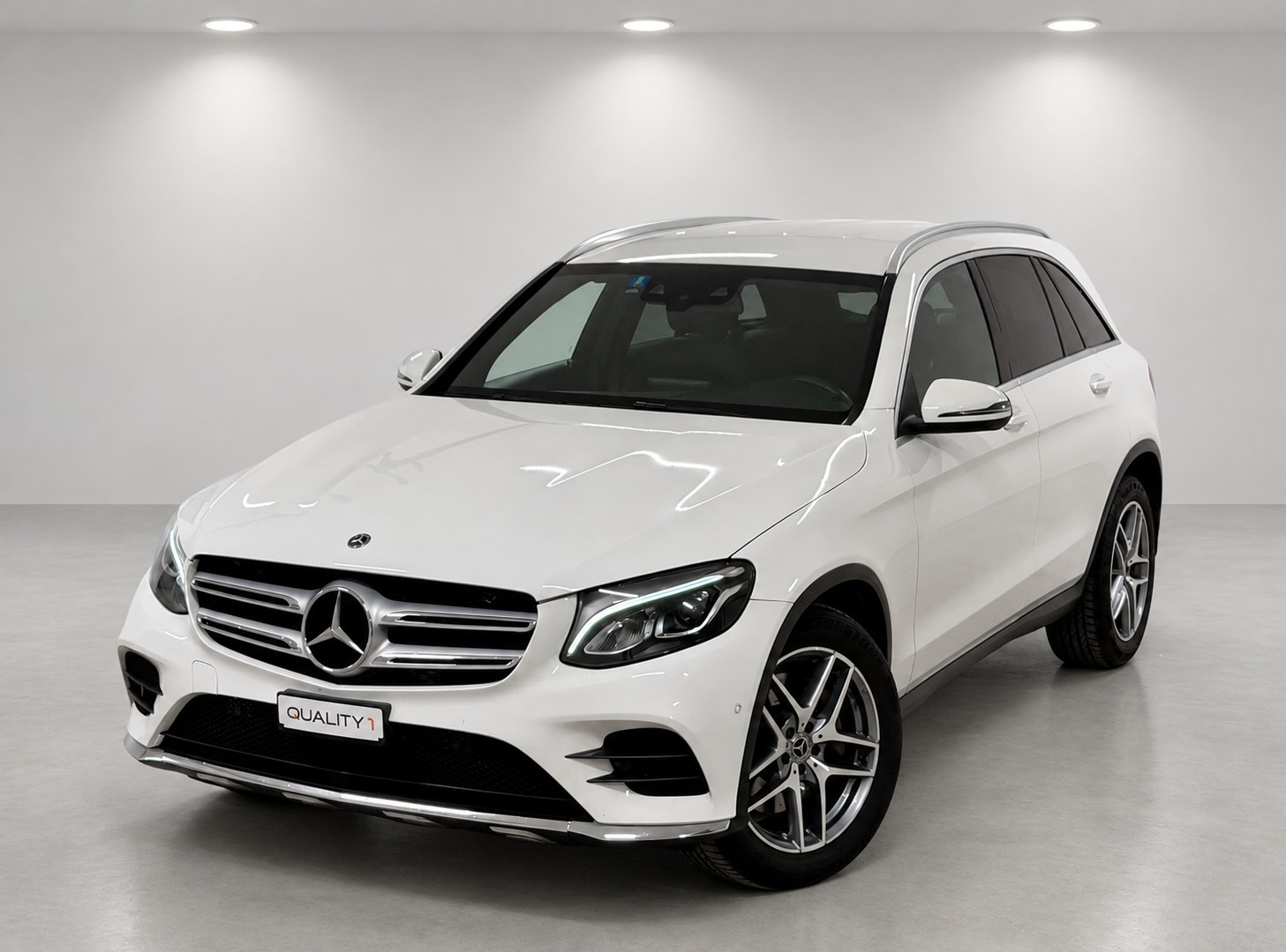 MERCEDES-BENZ GLC 220 d AMG Line 4Matic 9G-Tronic-image-1