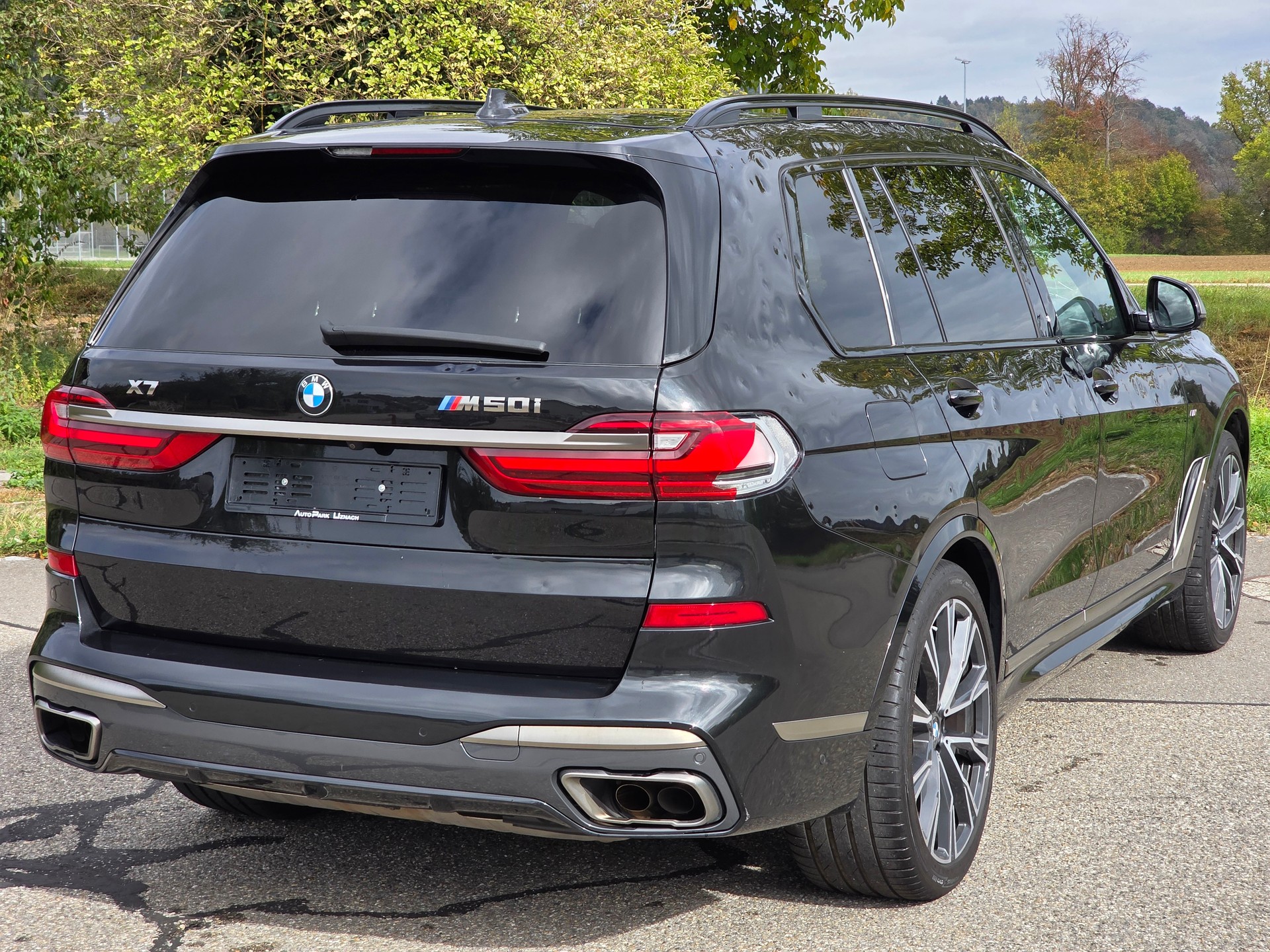 BMW X7 xDrive M50i Steptronic 530PS (Hagelschaden)-image-3