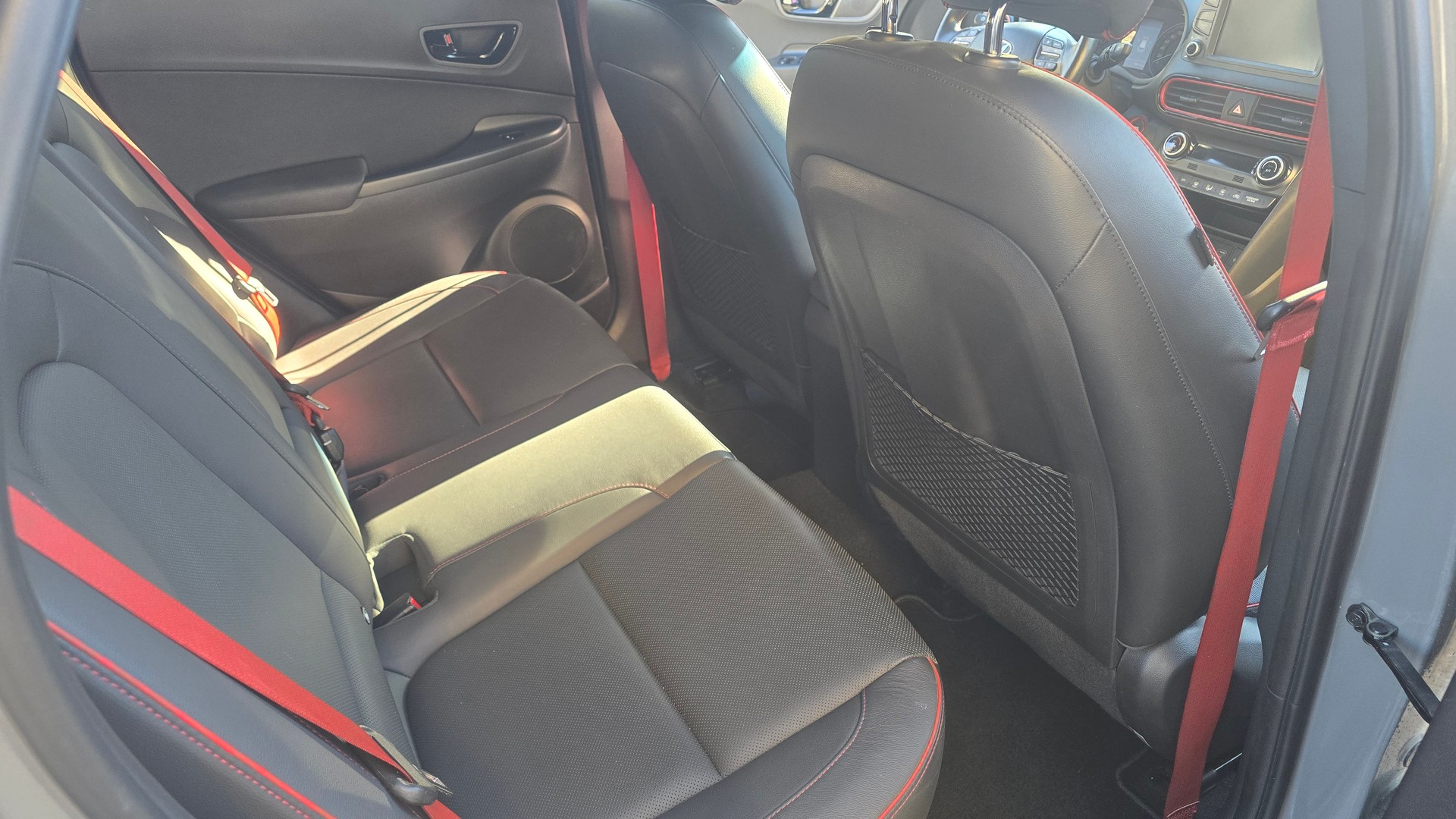 HYUNDAI Kona 1.6 CRDI Vertex 4WD DCT-image-14
