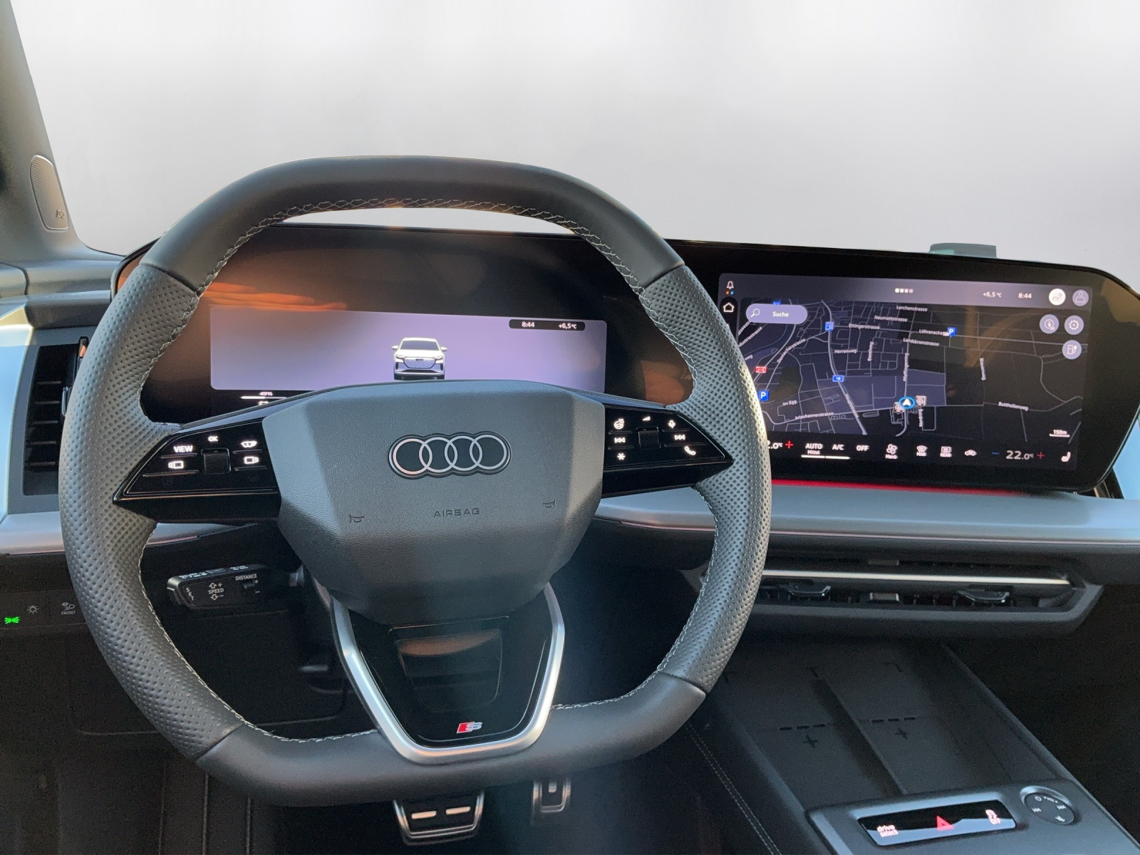 AUDI Q4 e-tron SUV quattro performance Swiss Ski-image-6