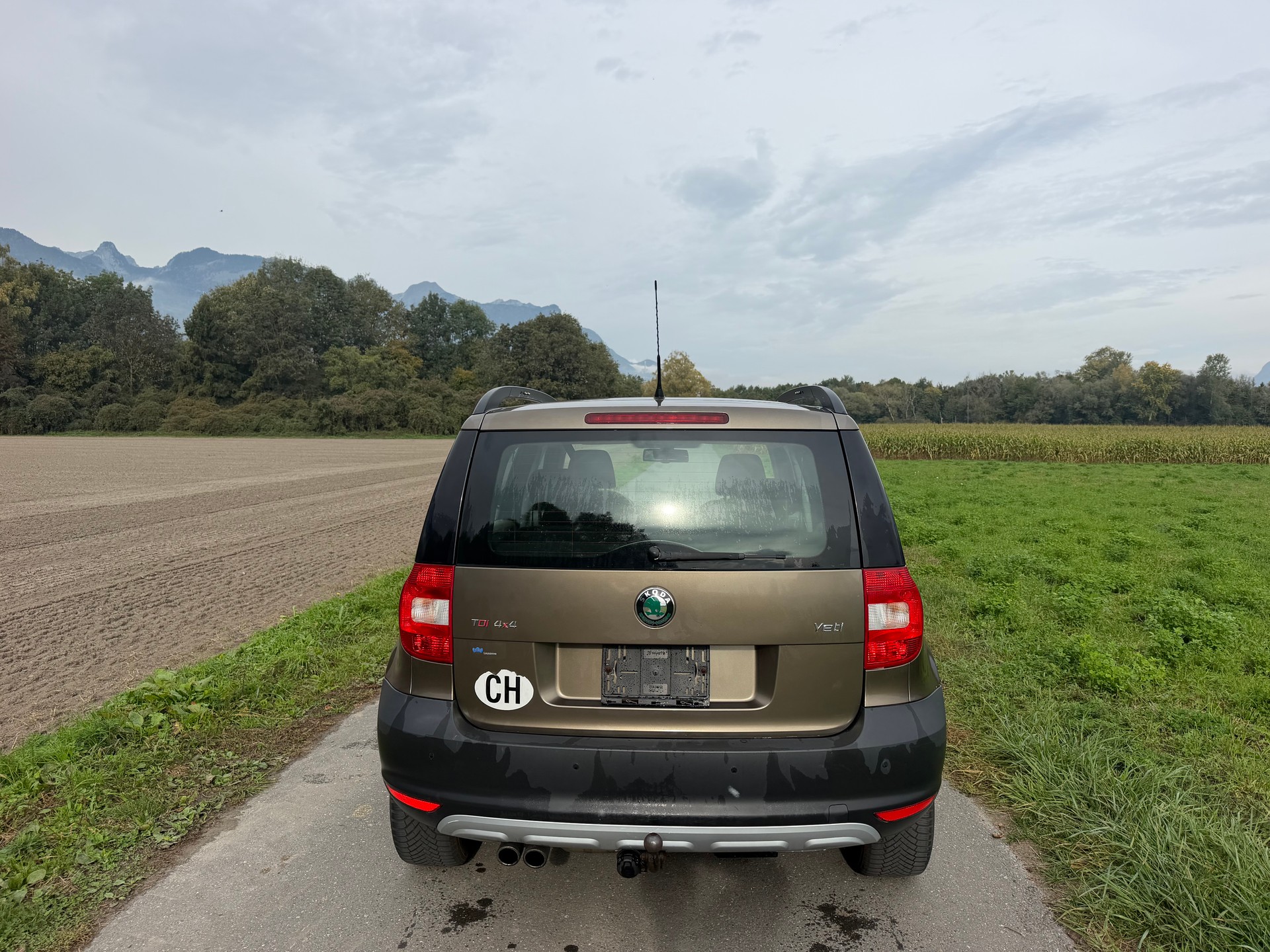 SKODA Yeti 2.0 TDI Experience 4x4-image-4