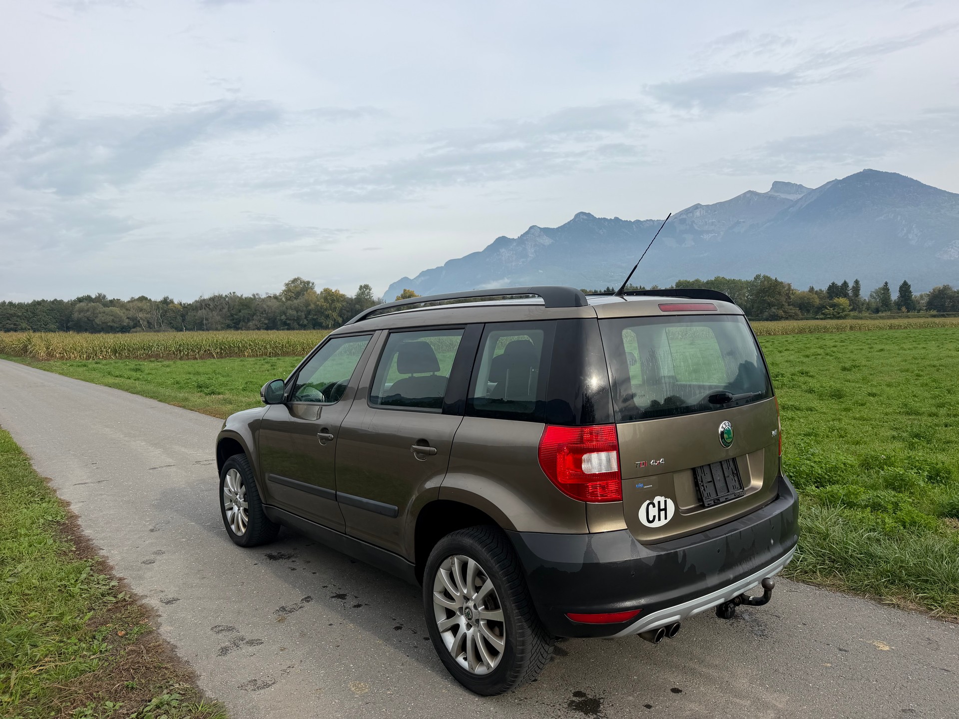 SKODA Yeti 2.0 TDI Experience 4x4-image-5