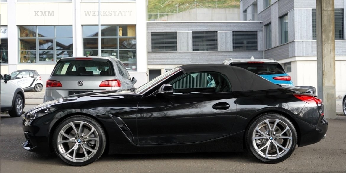 BMW Z4 sDrive 20i M Sport Steptronic-image-1