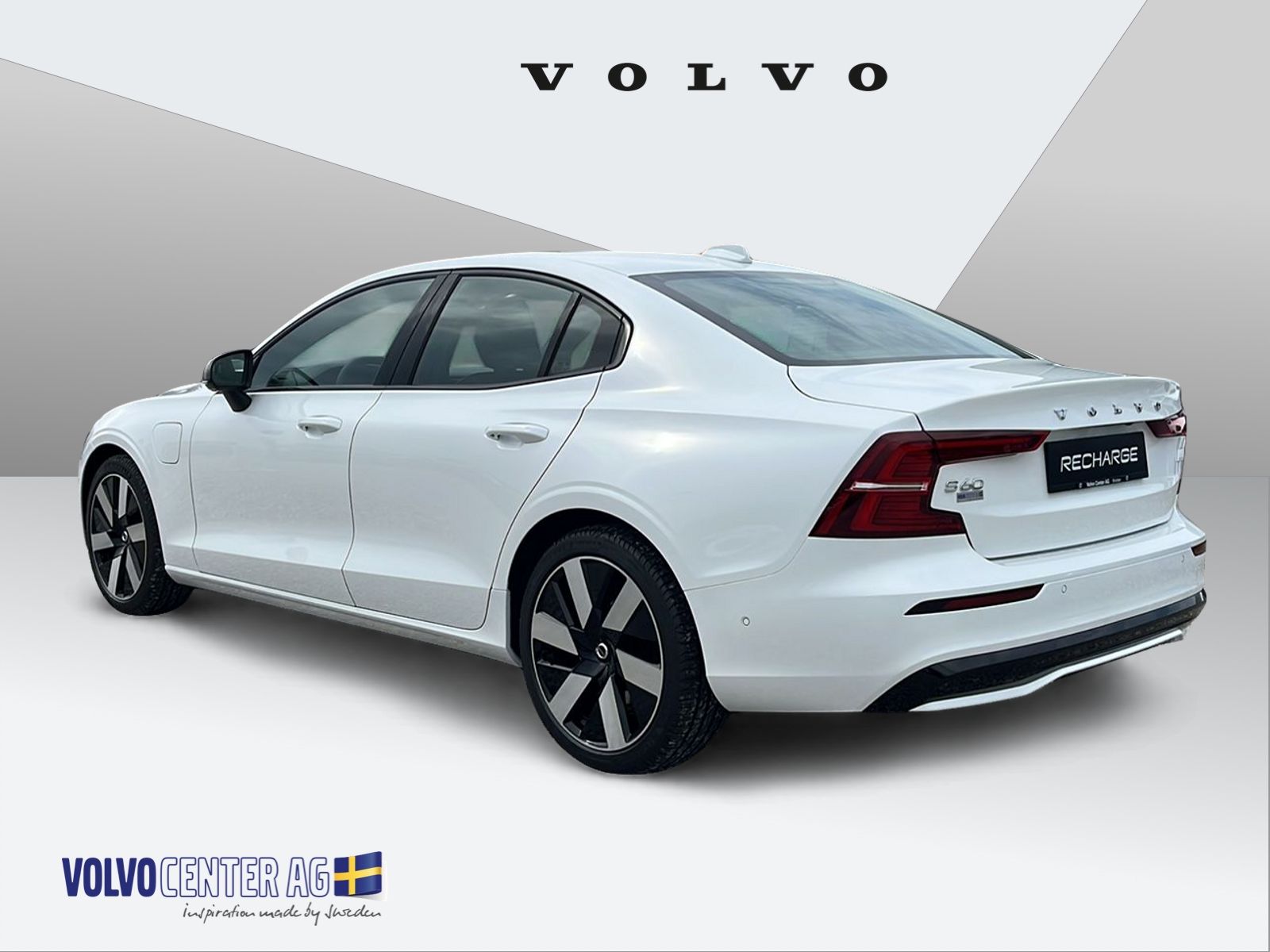 VOLVO S60 2.0 T8 TE Ultimate Dark eAWD-image-2