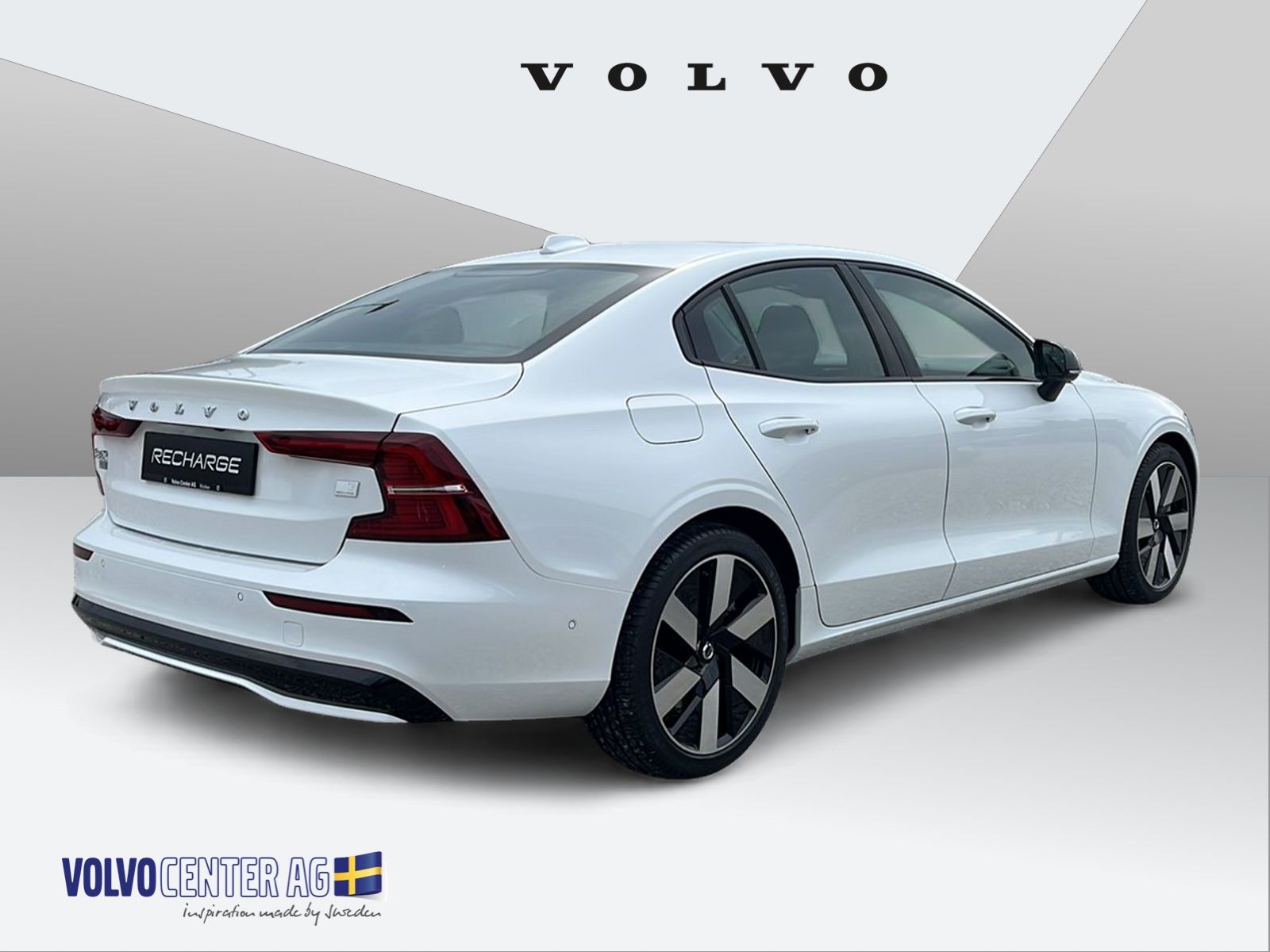 VOLVO S60 2.0 T8 TE Ultimate Dark eAWD-image-3