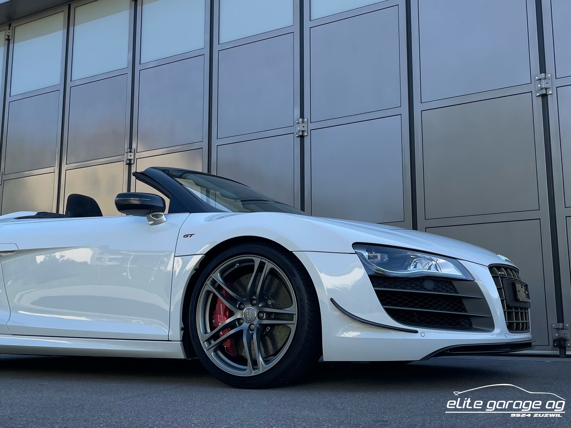AUDI R8 GT Spyder 5.2 R-Tronic-image-8