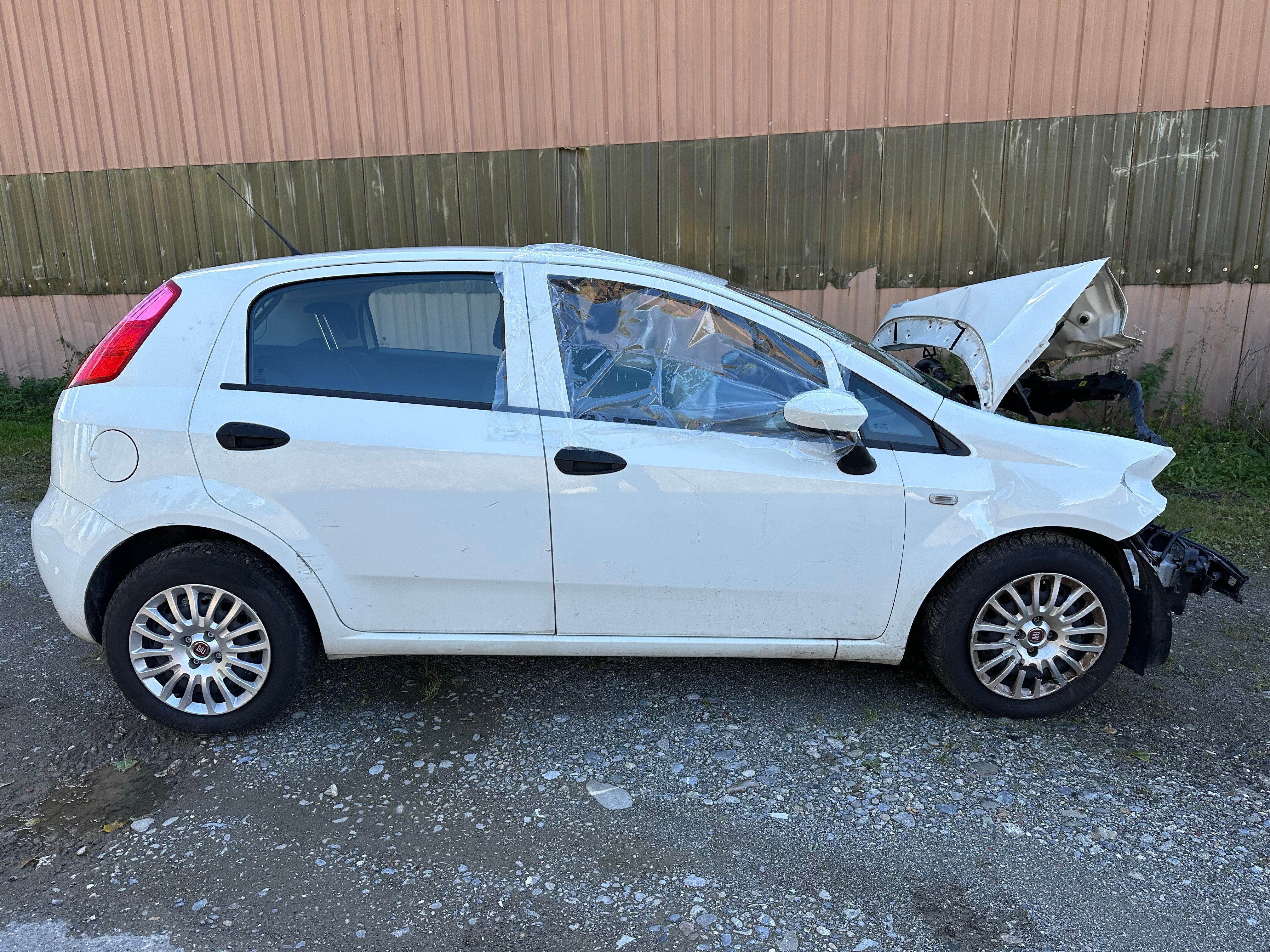 FIAT 1.4 MultiAir 105 Pop Star S/S — slika 2