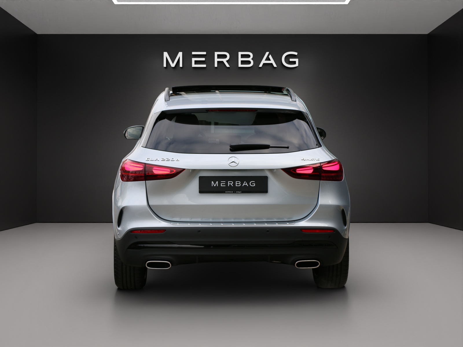 MERCEDES-BENZ GLA 220d 4Matic 8G-DCT-image-3