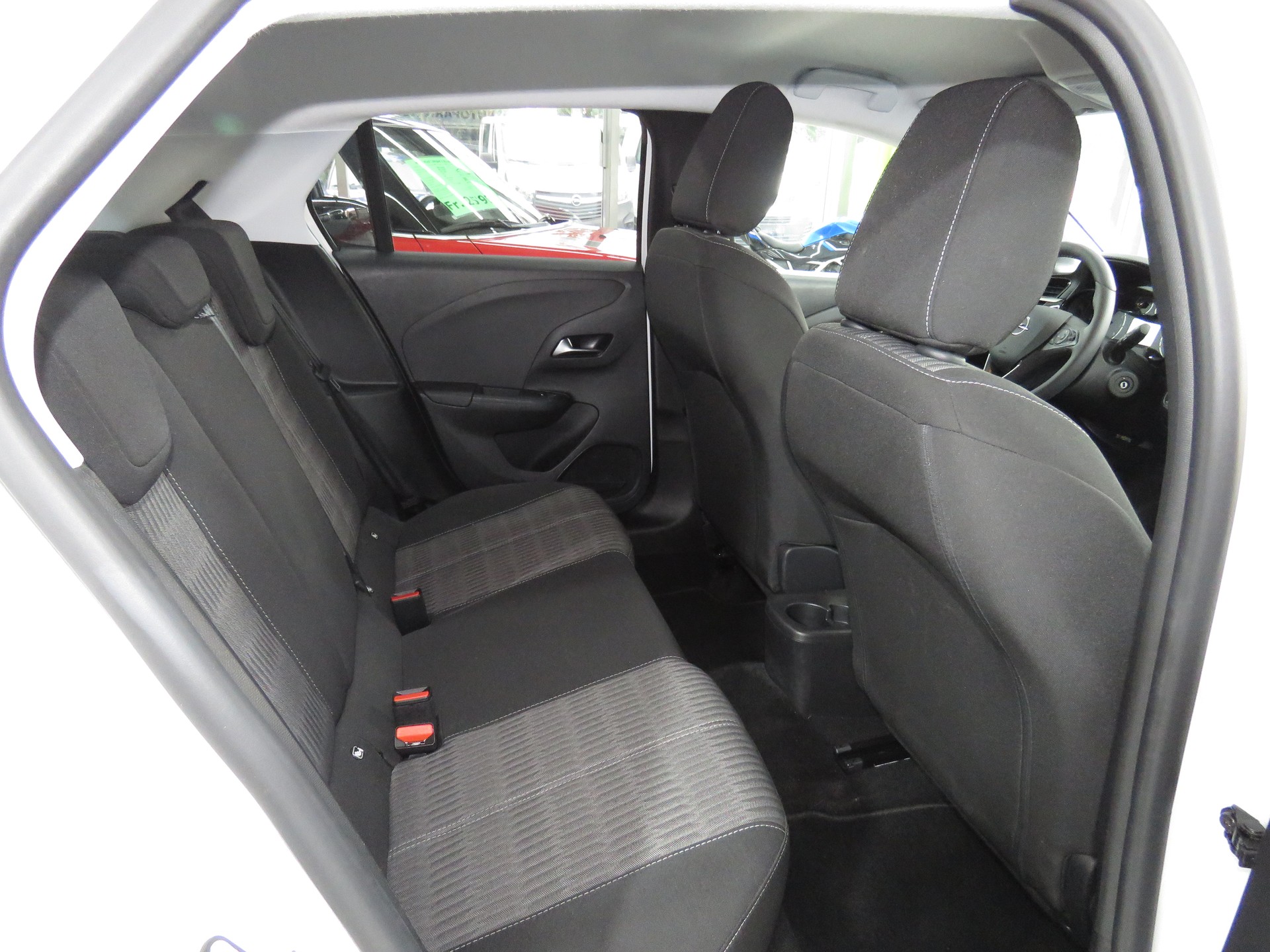 OPEL Corsa 1.2 TP Edition Automat-image-13