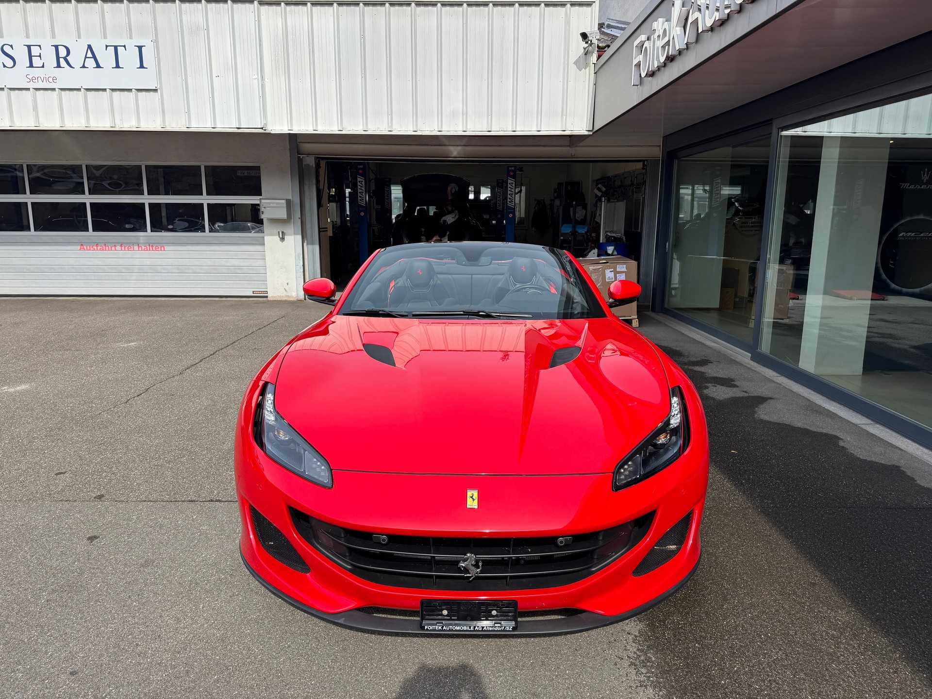 FERRARI Portofino 3.9 V8 T-image-11
