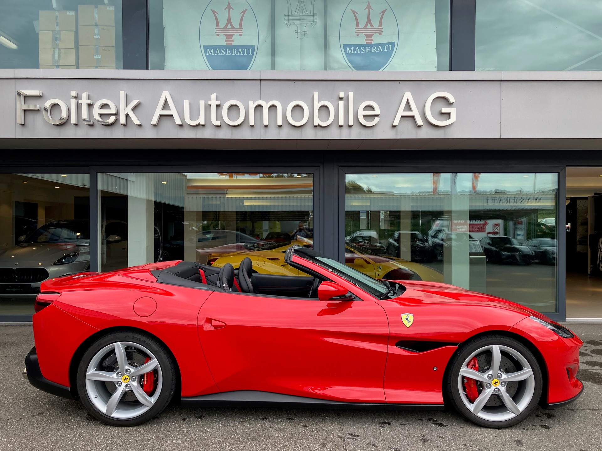 FERRARI Portofino 3.9 V8 T-image-21