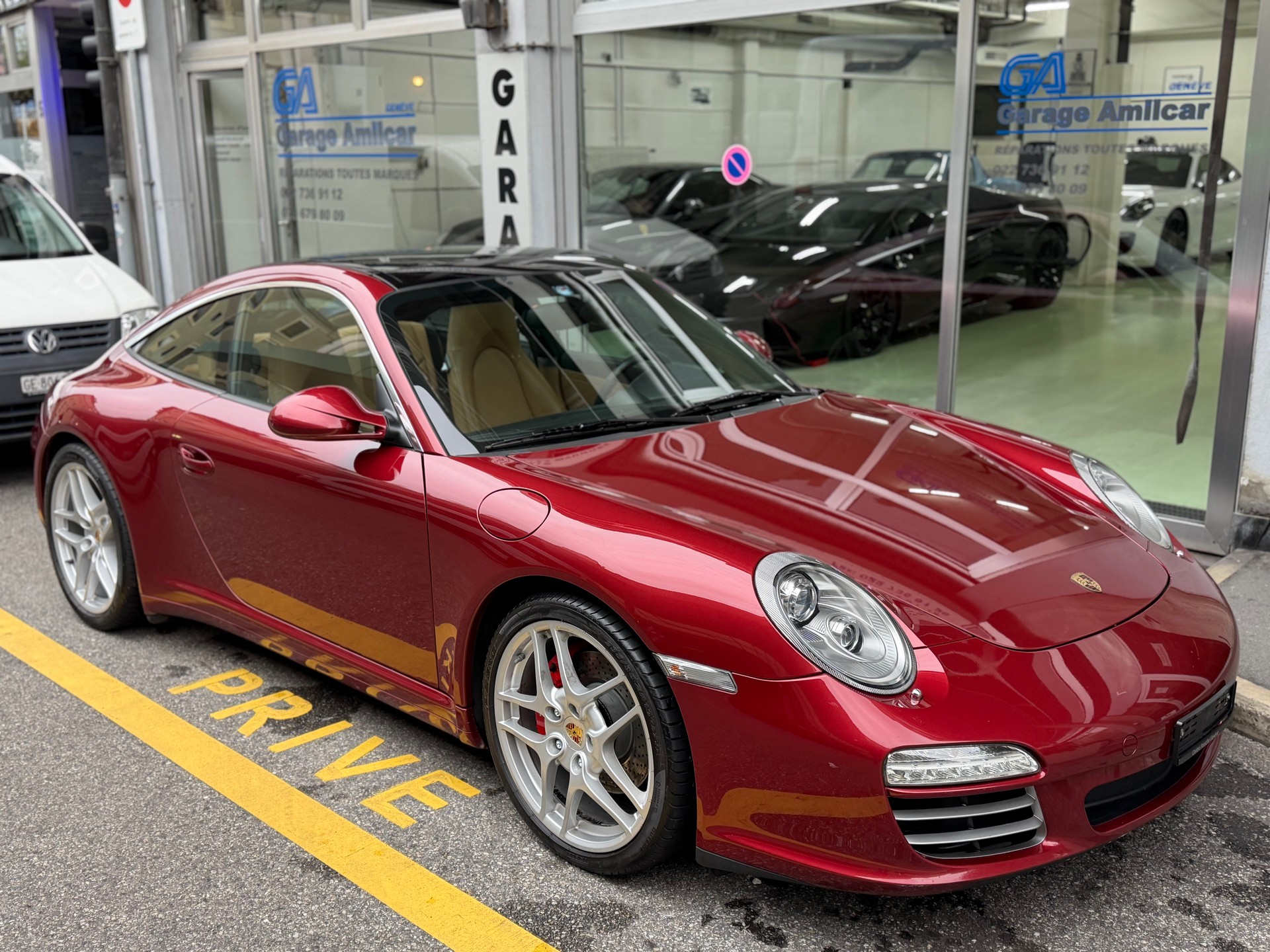 PORSCHE 911 Targa 4S PDK-image-1