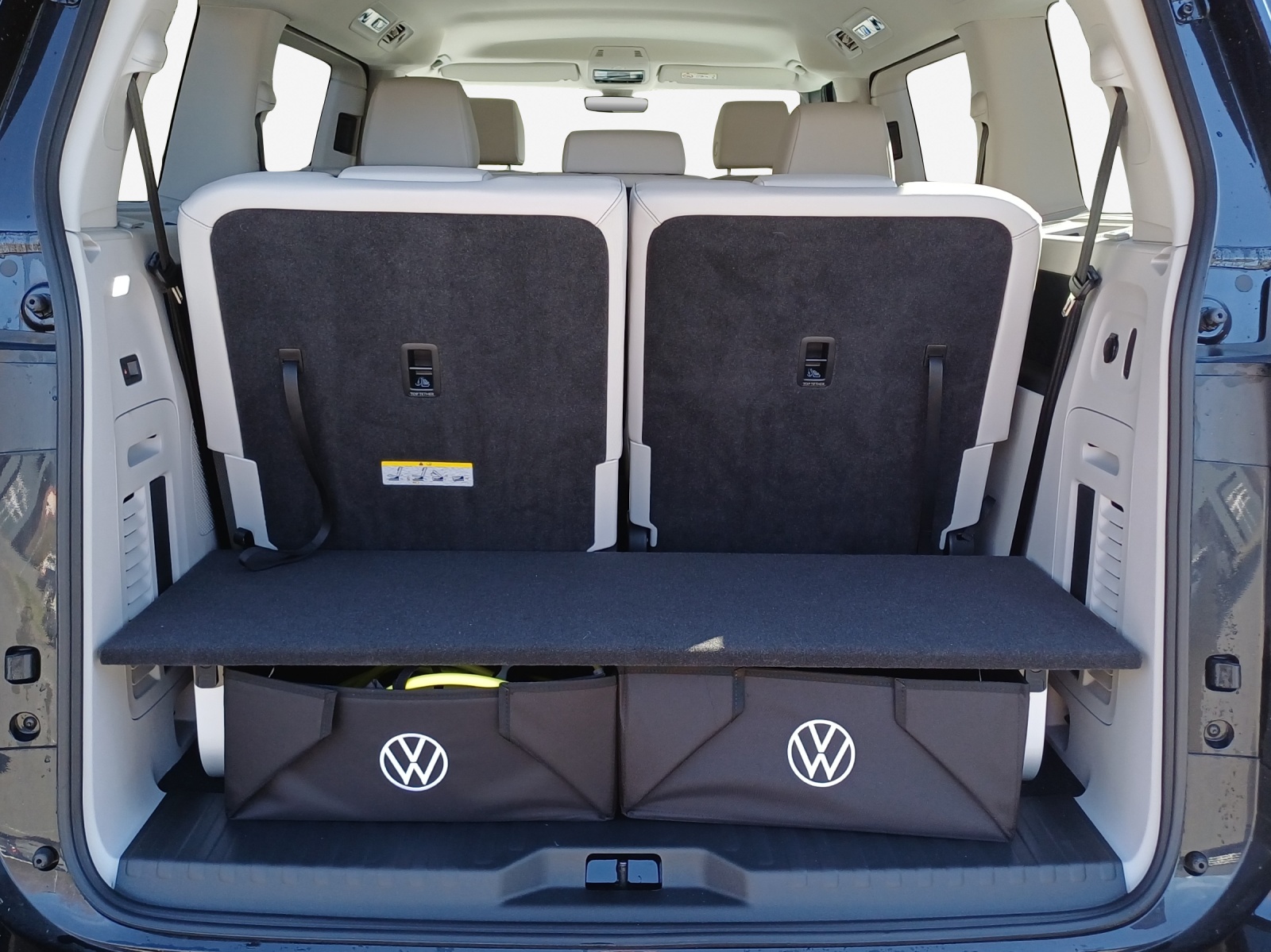 VW ID.Buzz LWB Pro-image-12