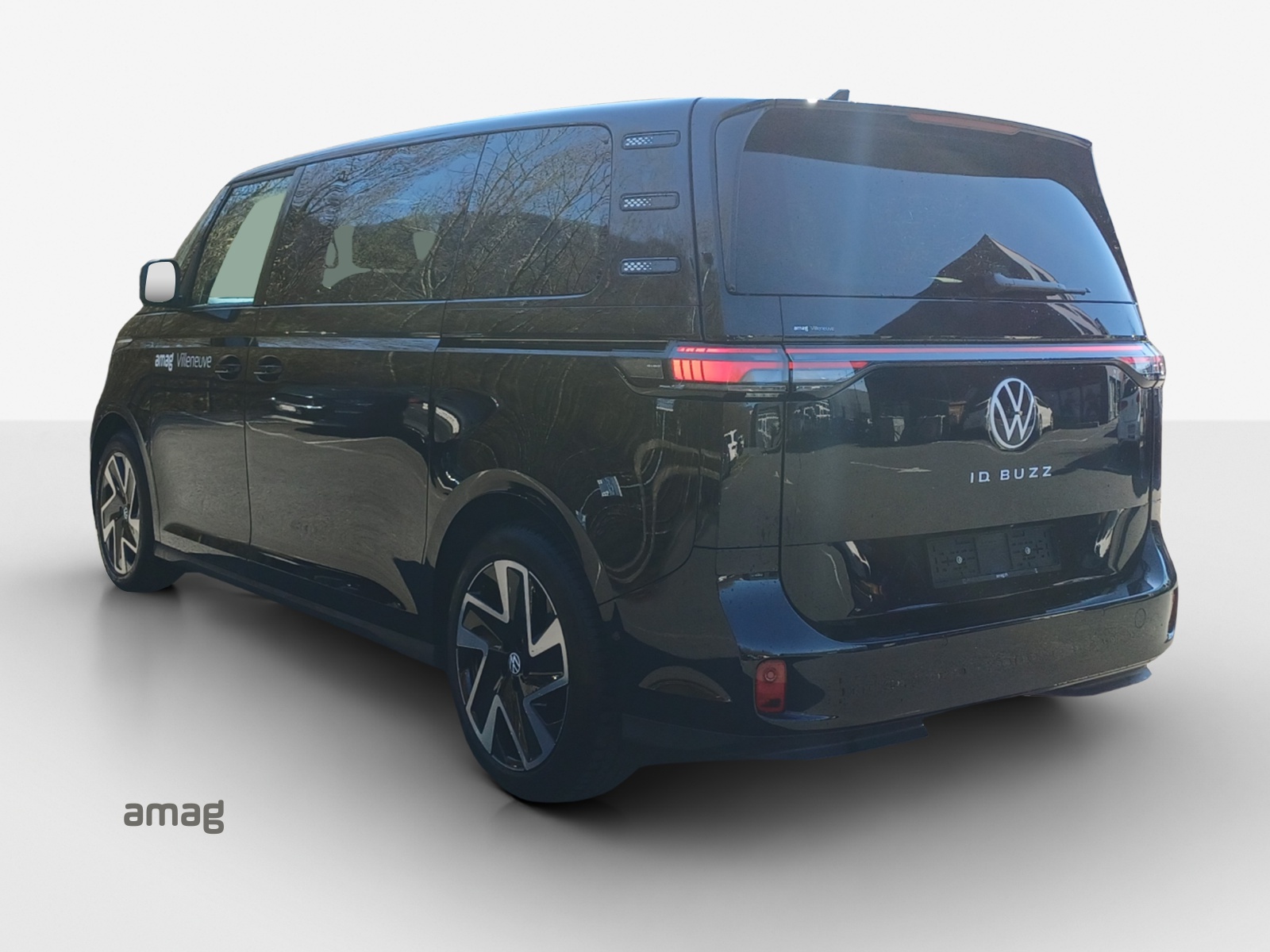 VW ID.Buzz LWB Pro-image-2