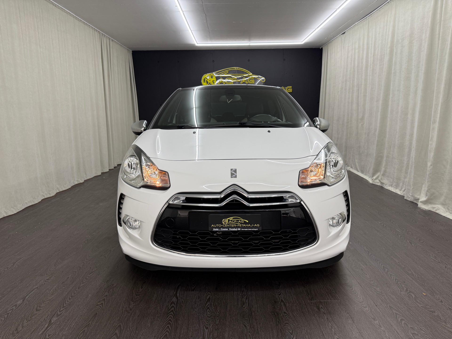 DS AUTOMOBILES DS3 1.6 VTi SO Chic-image-1