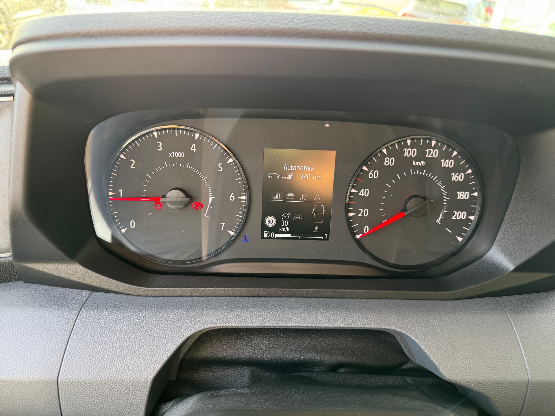 NISSAN Interstar dCi 150 3.5 L2H2 Acenta-image-8