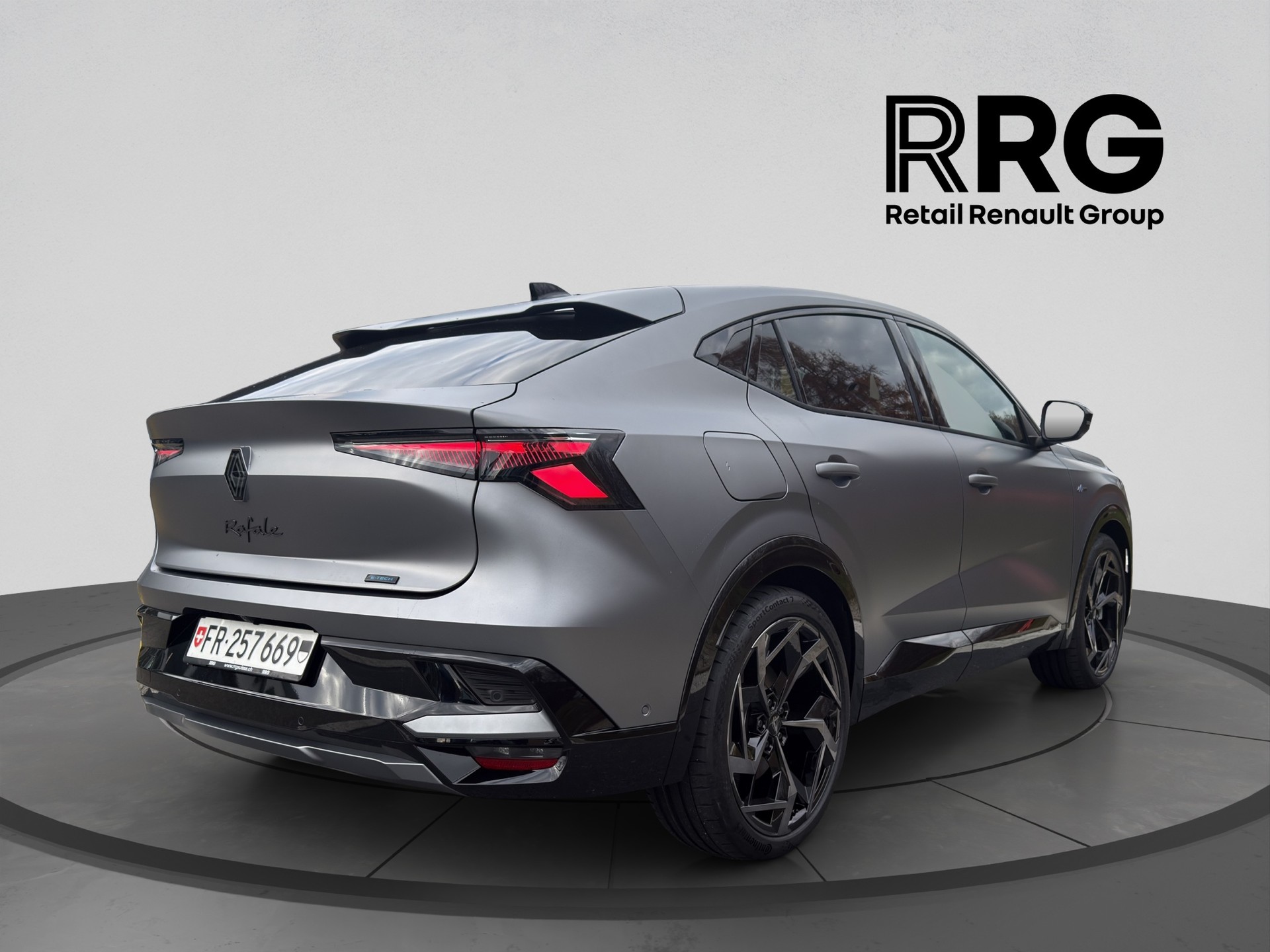 RENAULT Rafale 1.2 E-Tech Plug-in Hybrid 300 4x4 Atelier Alpine-image-2