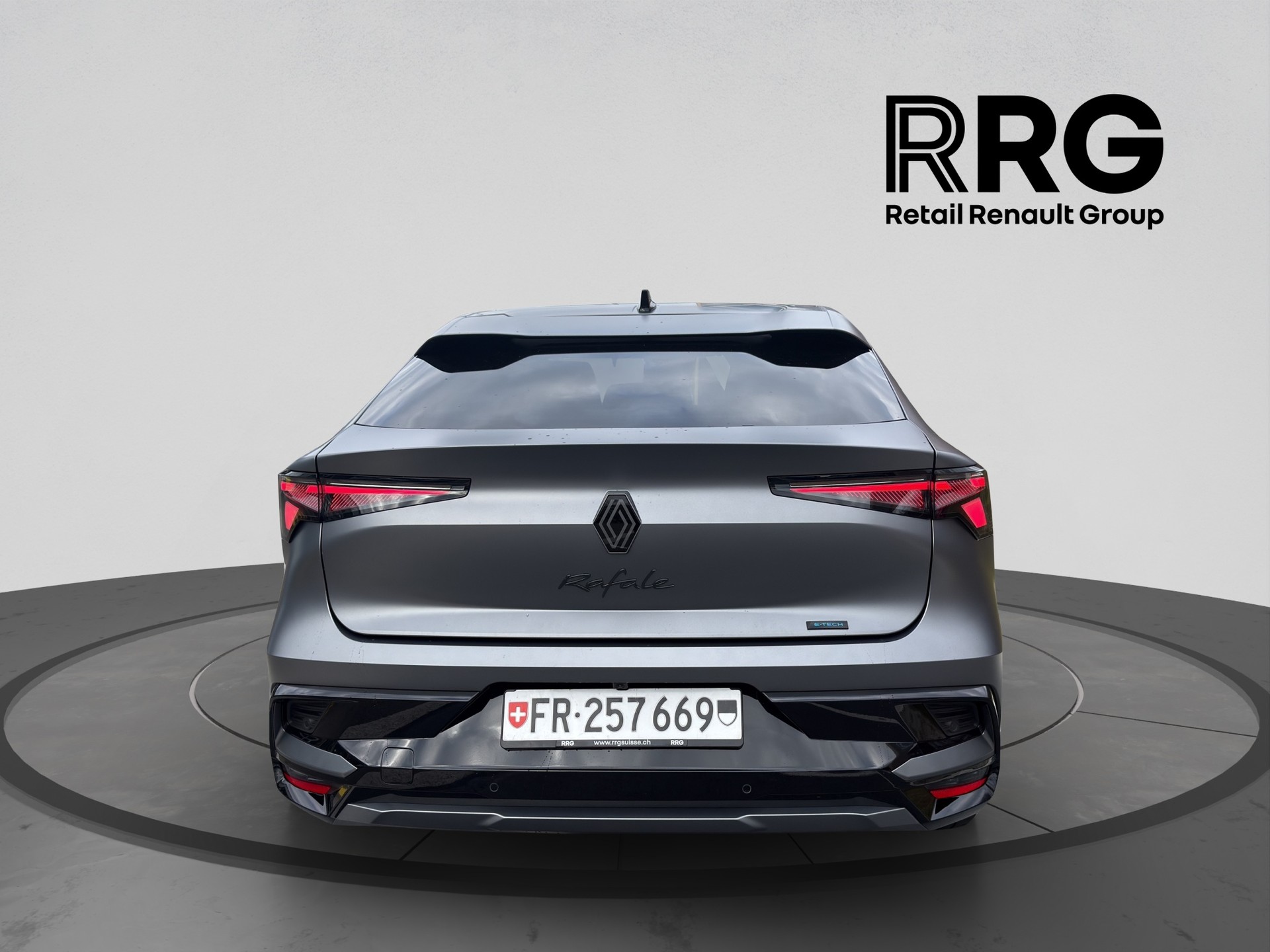 RENAULT Rafale 1.2 E-Tech Plug-in Hybrid 300 4x4 Atelier Alpine-image-3