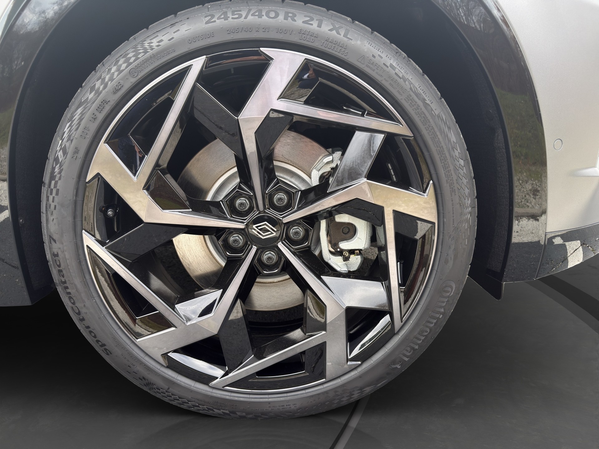 RENAULT Rafale 1.2 E-Tech Plug-in Hybrid 300 4x4 Atelier Alpine-image-17