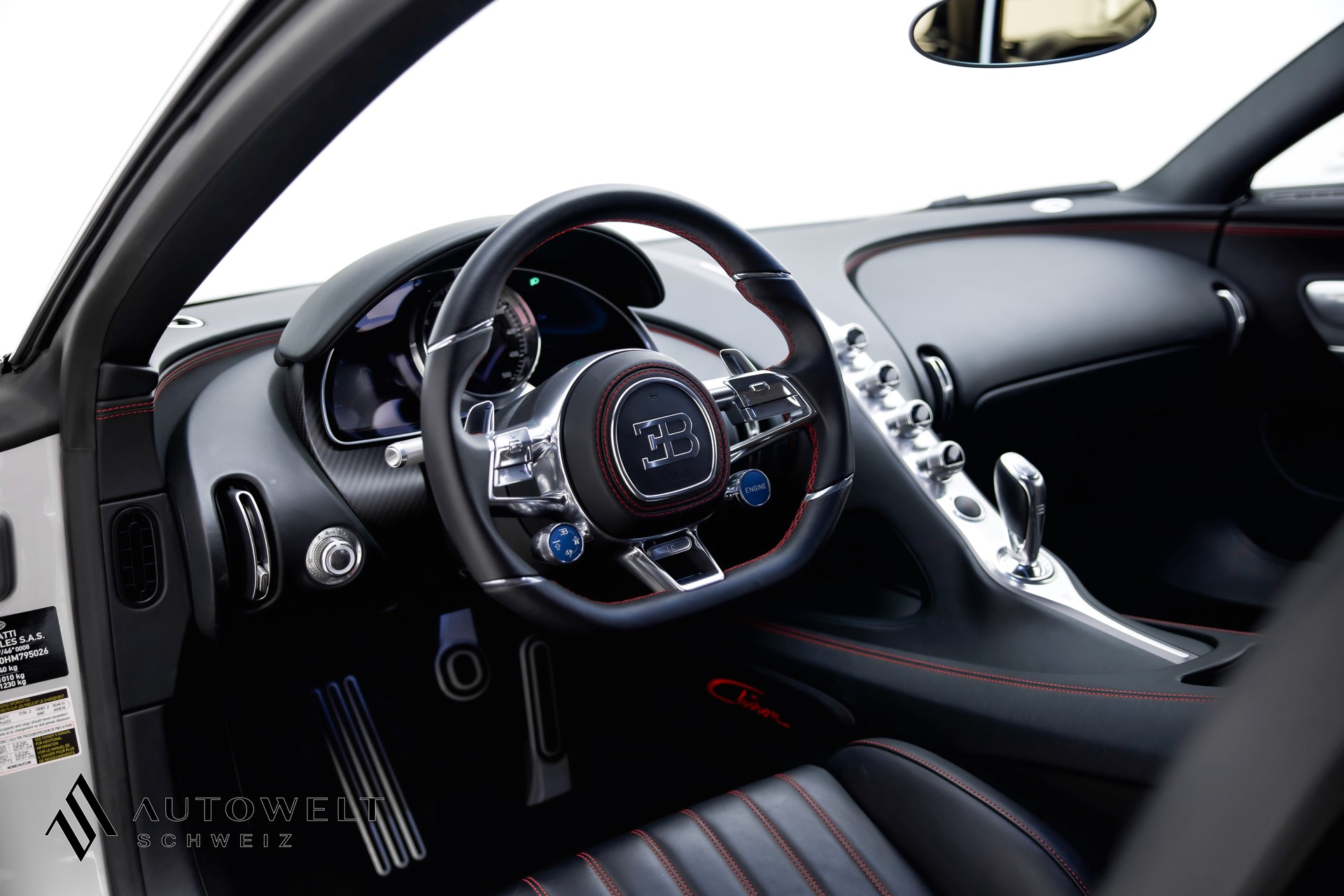 BUGATTI CHIRON SPORT La Mer Argentée-image-5