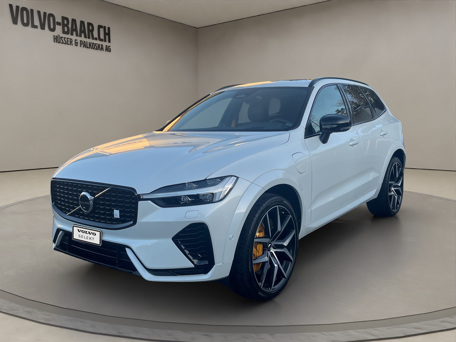 VOLVO XC60 2.0 T8 TE Polestar eAWD-image-0