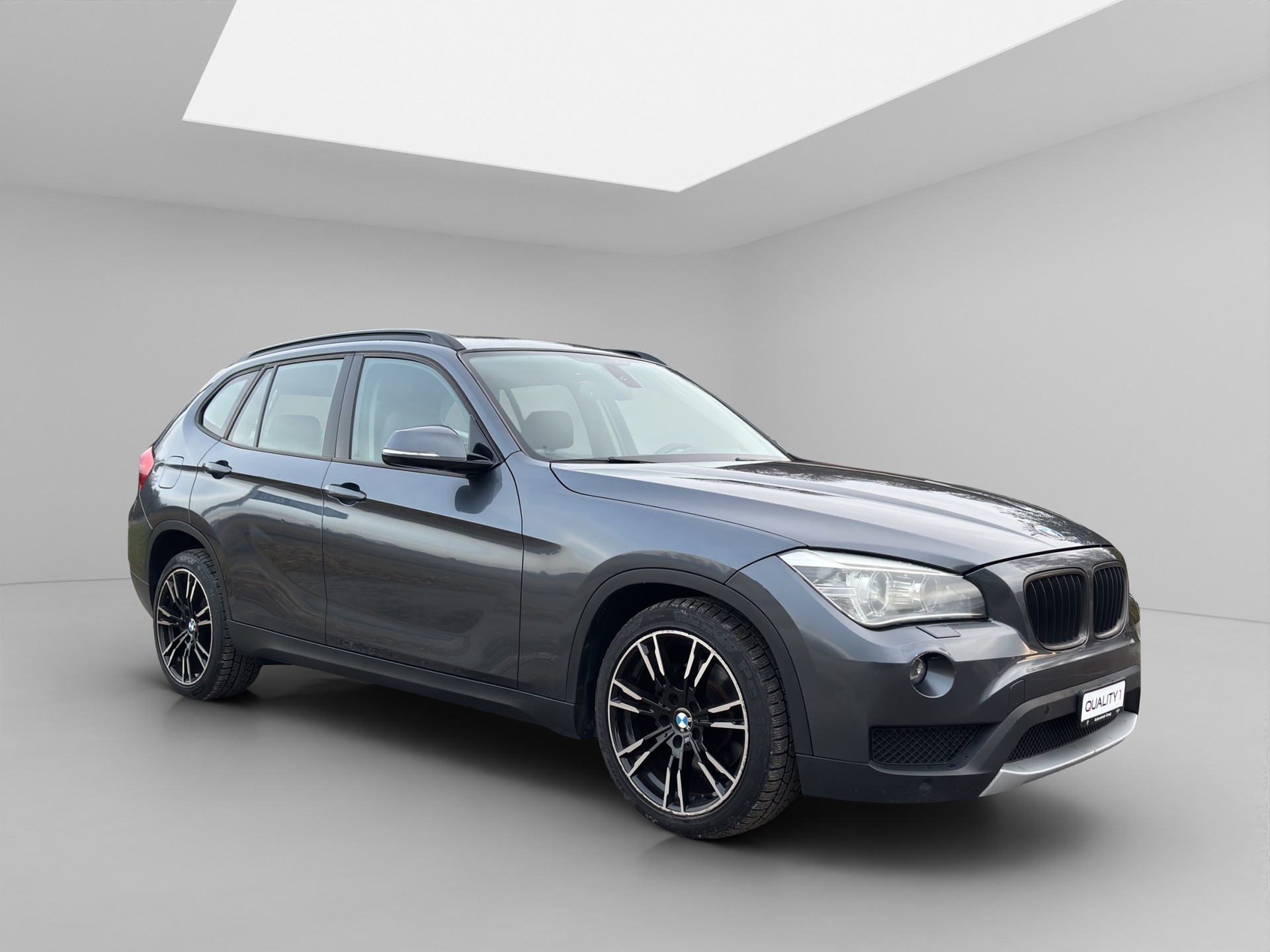 BMW X1 xDrive 25d Sport Line Steptronic *Frisch ab MFK*-image-5