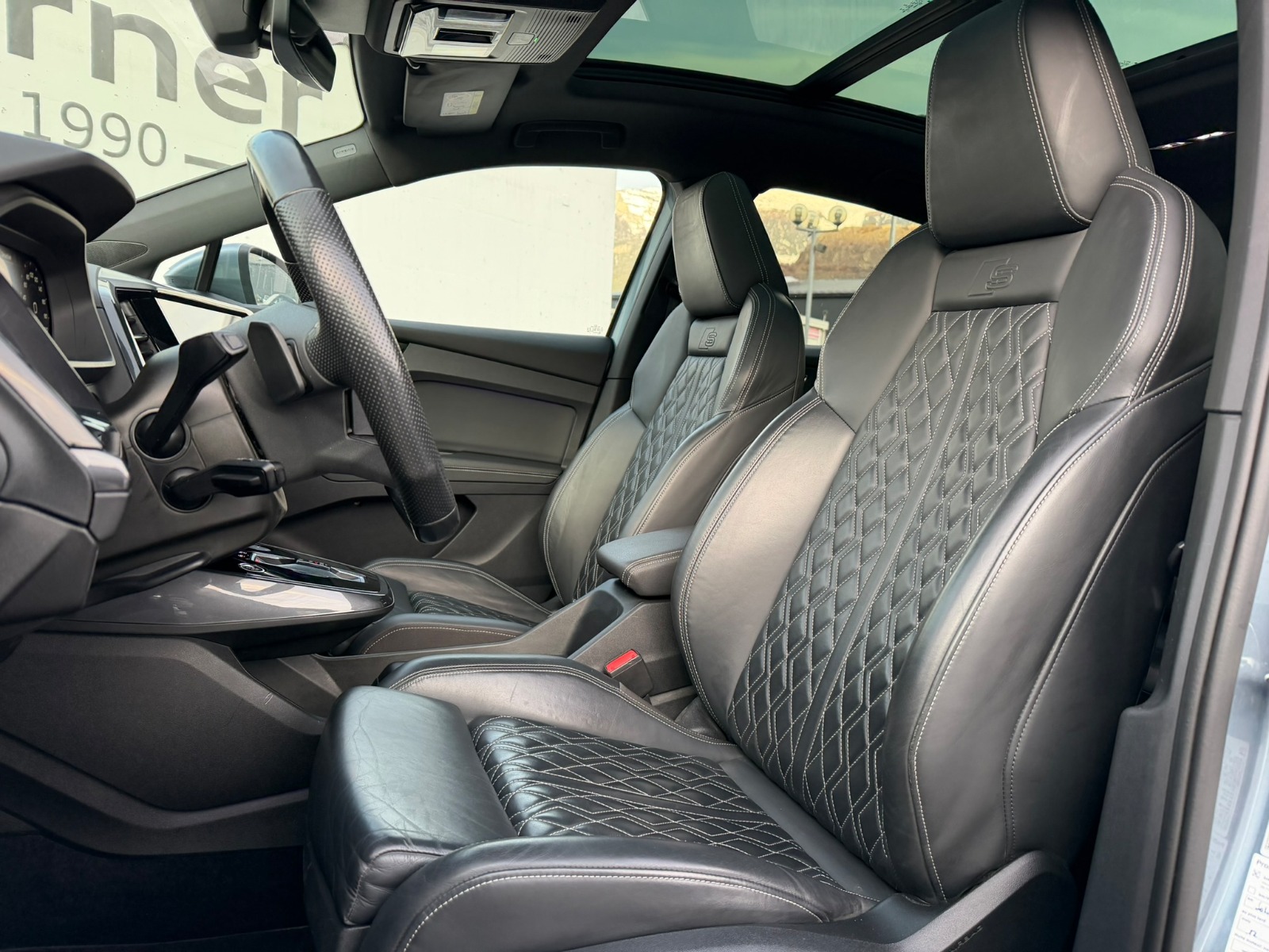 AUDI Q4 Sportback e-tron 50 quattro-image-8