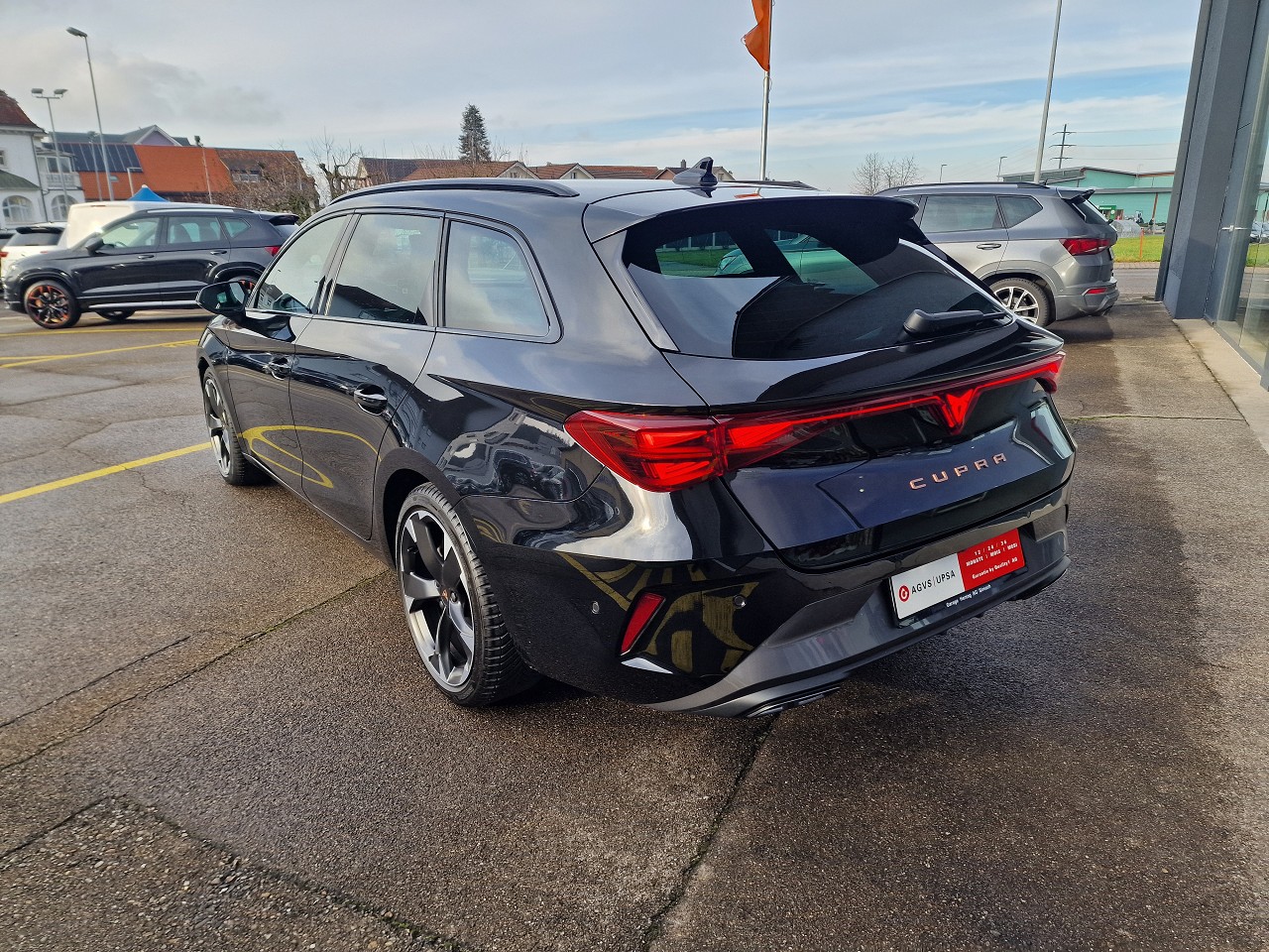 CUPRA LEON ST 1.5 eTSI DSG-showroom-element-3