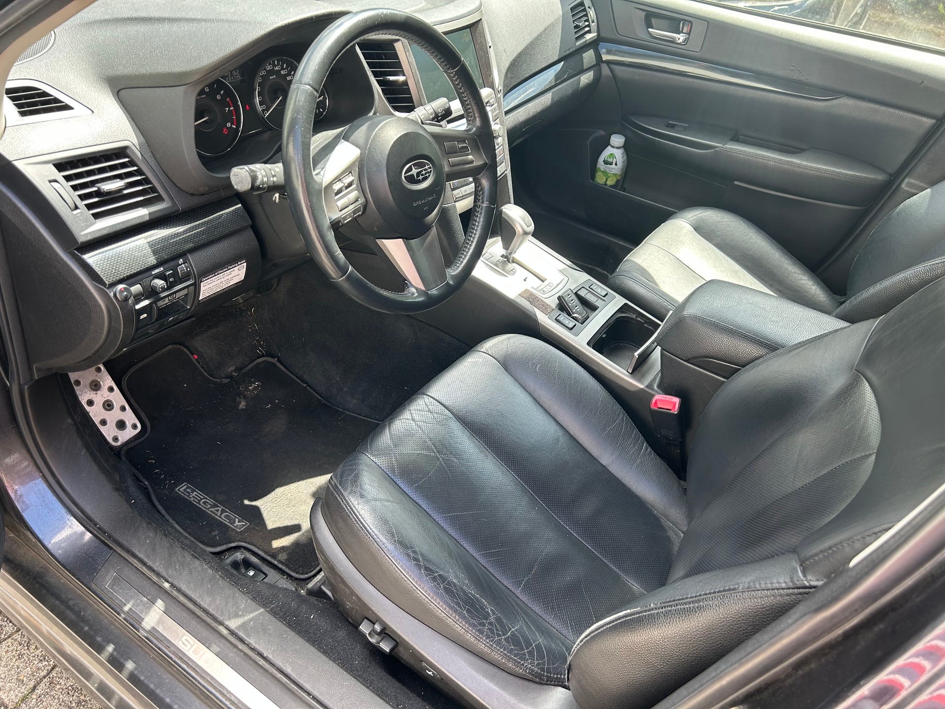 SUBARU Legacy 2.5i Limited S AWD Lineartronic-image-12