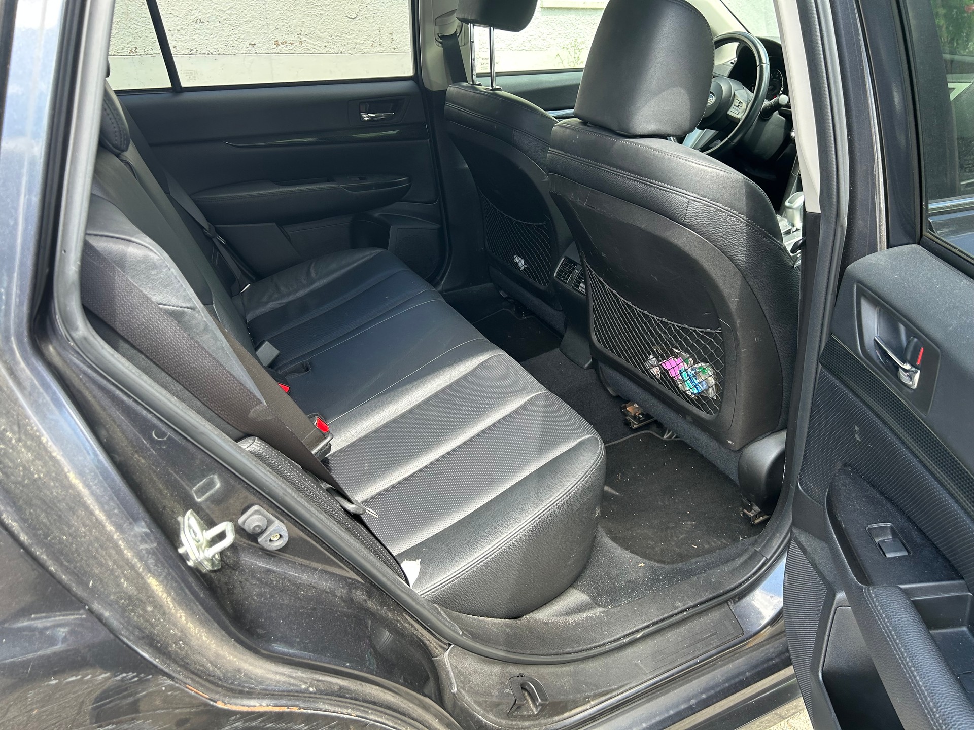 SUBARU Legacy 2.5i Limited S AWD Lineartronic-image-15