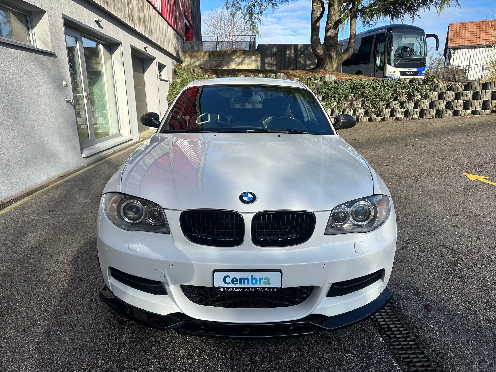 BMW 135i Coupé-image-1