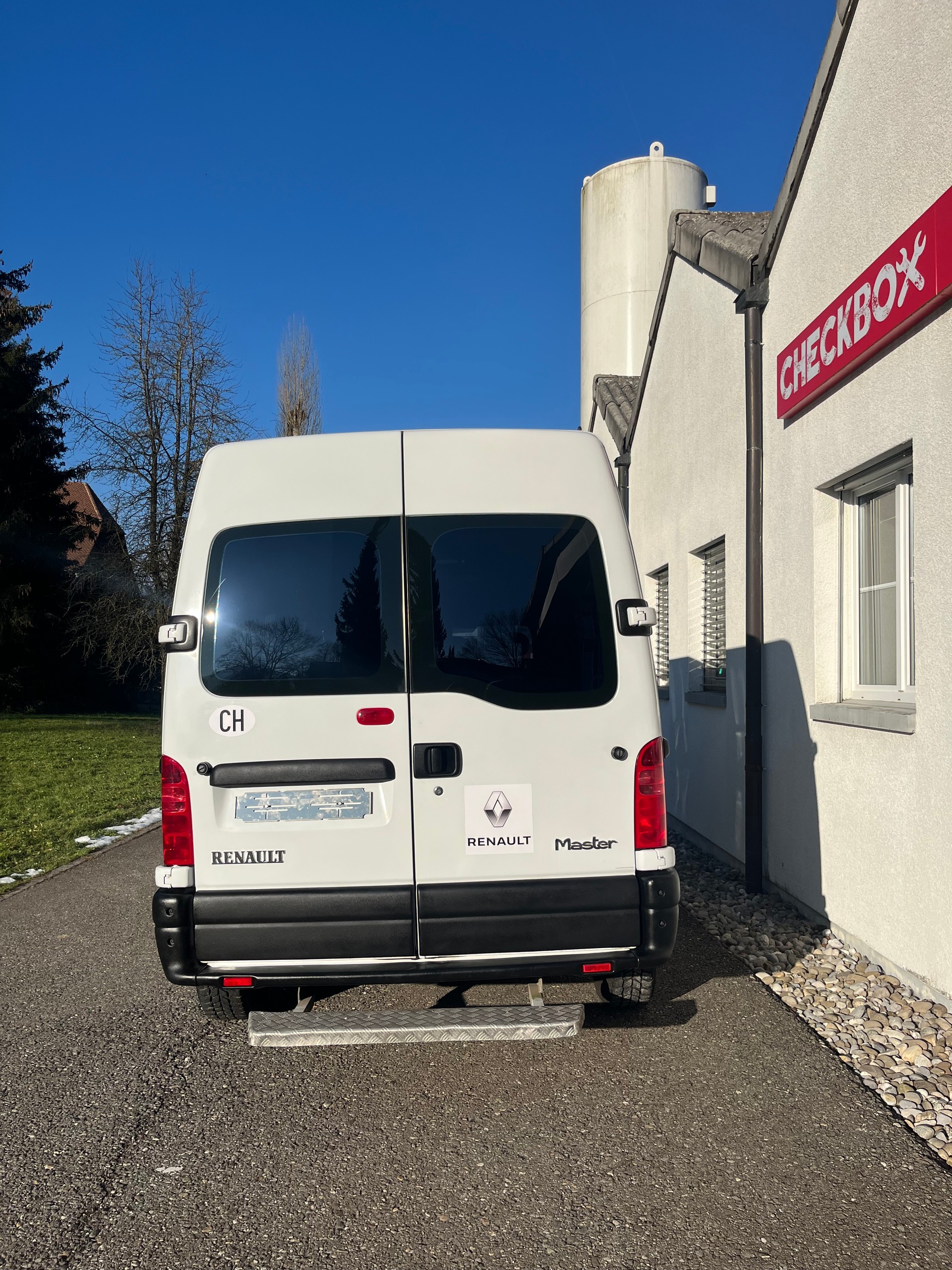RENAULT Master T35-115 2.5 dCi-image-3