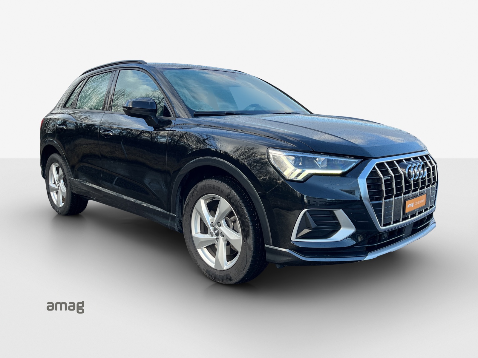 AUDI Q3 40 TDI advanced quattro S-tronic-image-5