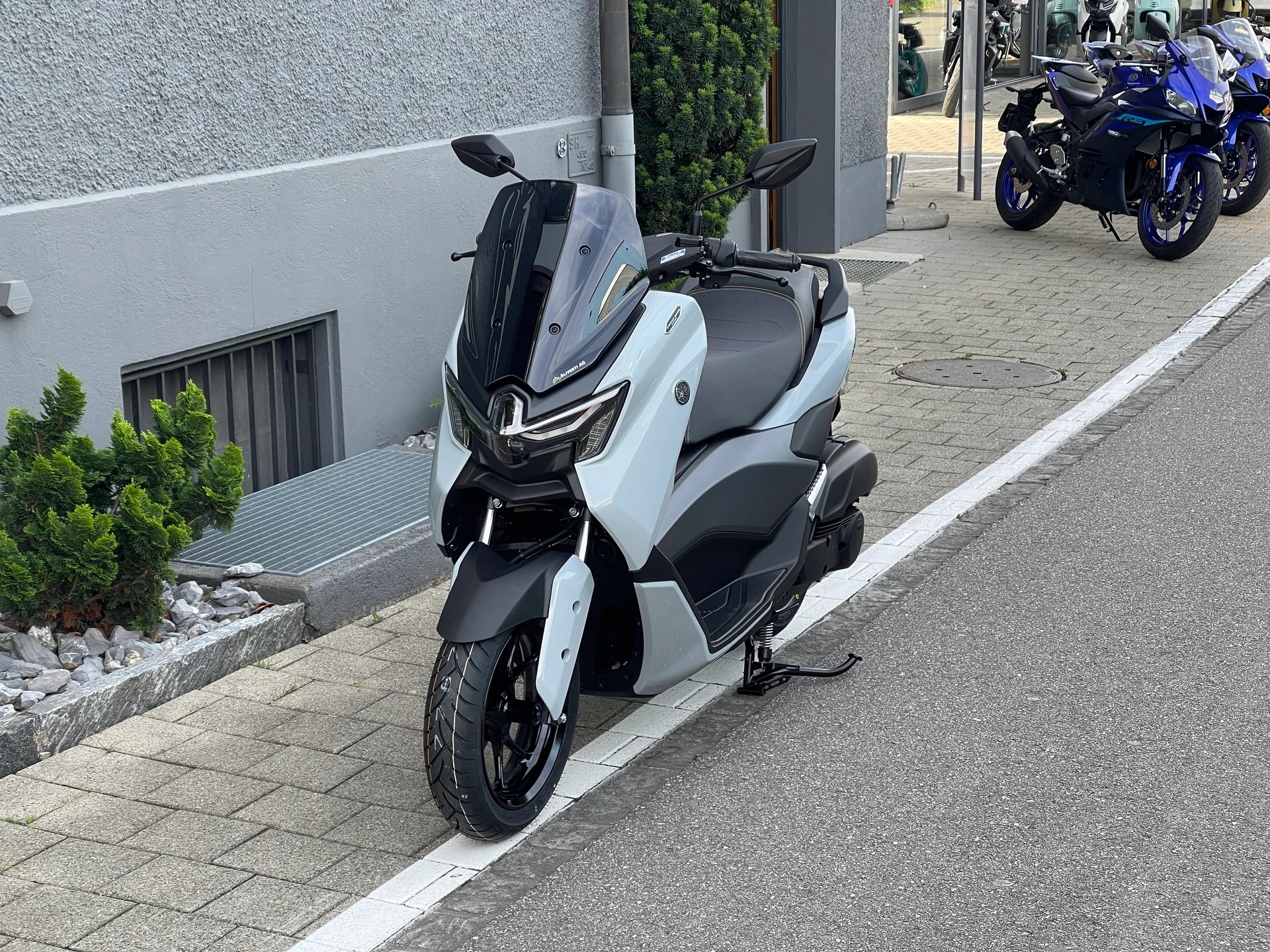 YAMAHA NMAX 125 Tech MAX 2026-showroom-element-1