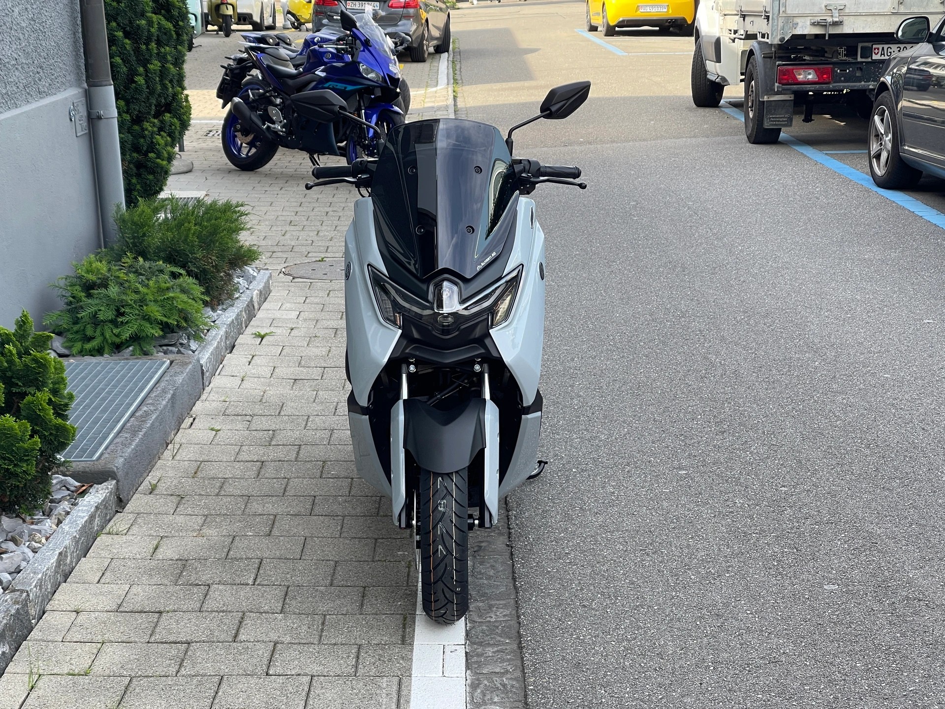 YAMAHA NMAX 125 Tech MAX 2026-showroom-element-2