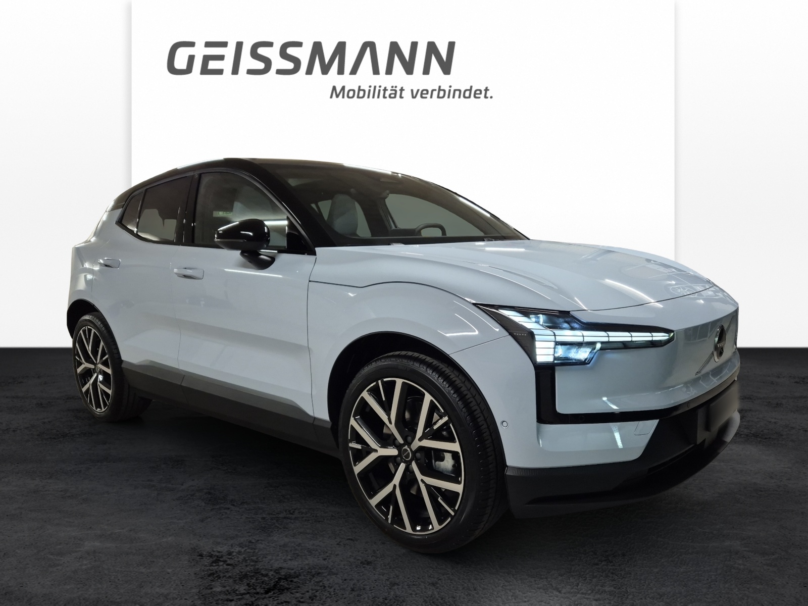 VOLVO EX30 E60 Twin Ultra Performance AWD-showroom-element-1