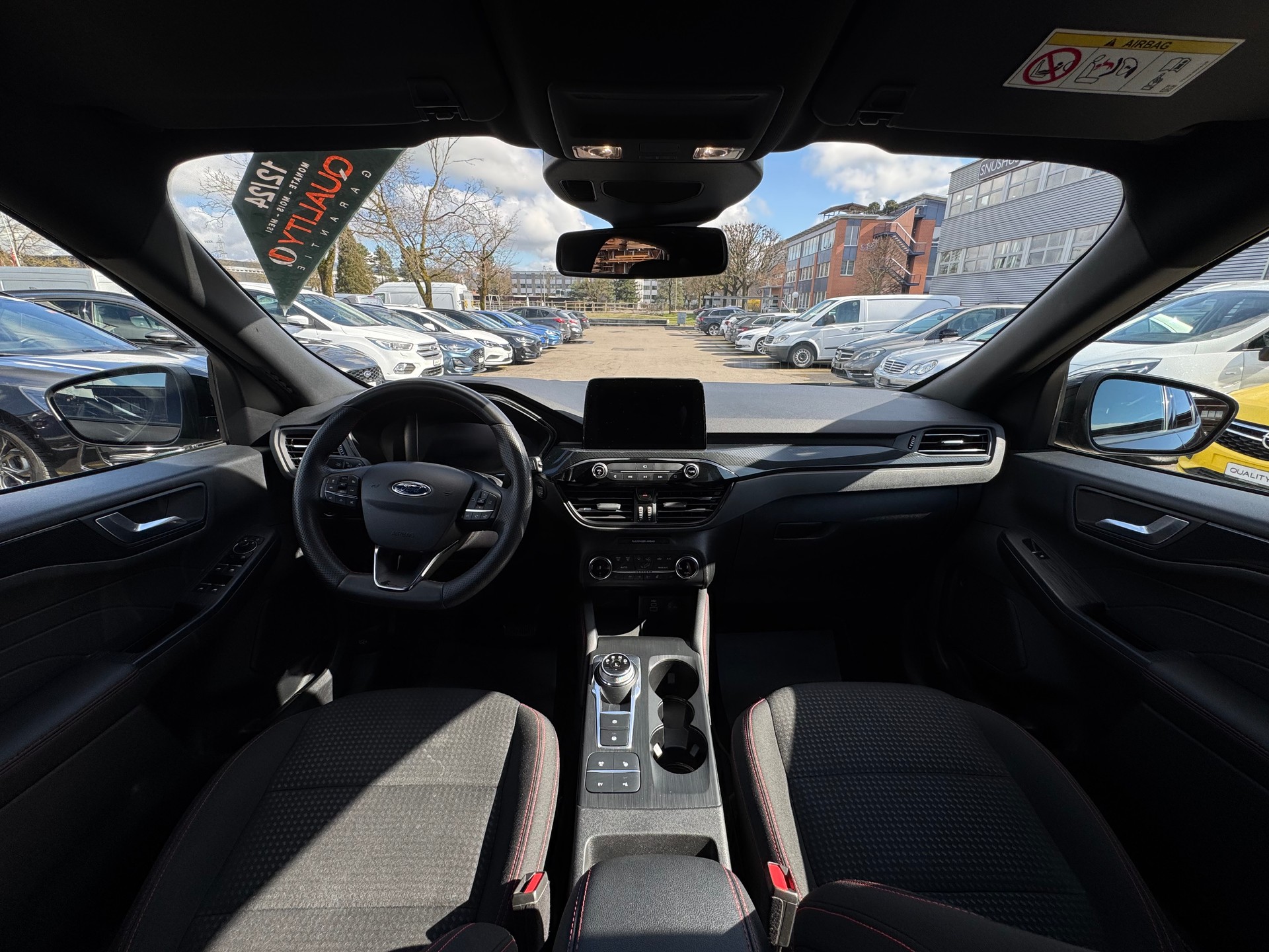 FORD Kuga 2.5 PHEV ST-Line 2WD-image-10