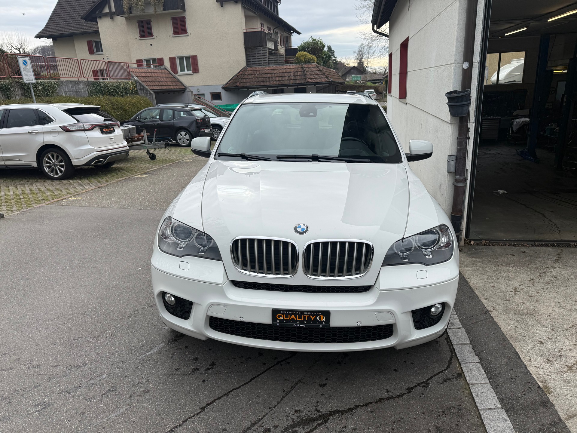 BMW X5 xDrive 40d Steptronic-showroom-element-1