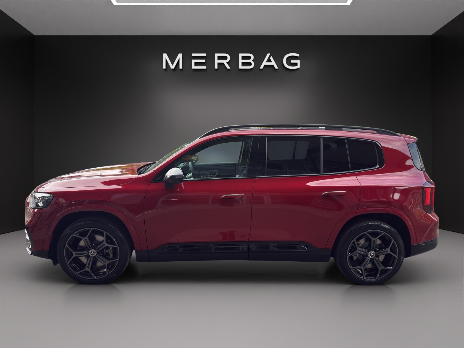 MERCEDES-BENZ GLB 350 4MATIC with EQ Technology-image-1