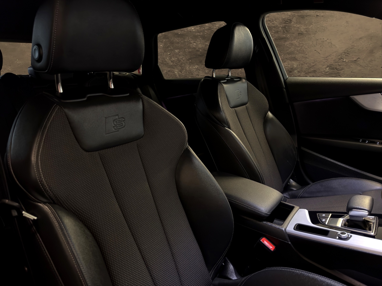 AUDI A4 Avant 40 TDI advanced Attraction quattro S-tronic-image-12